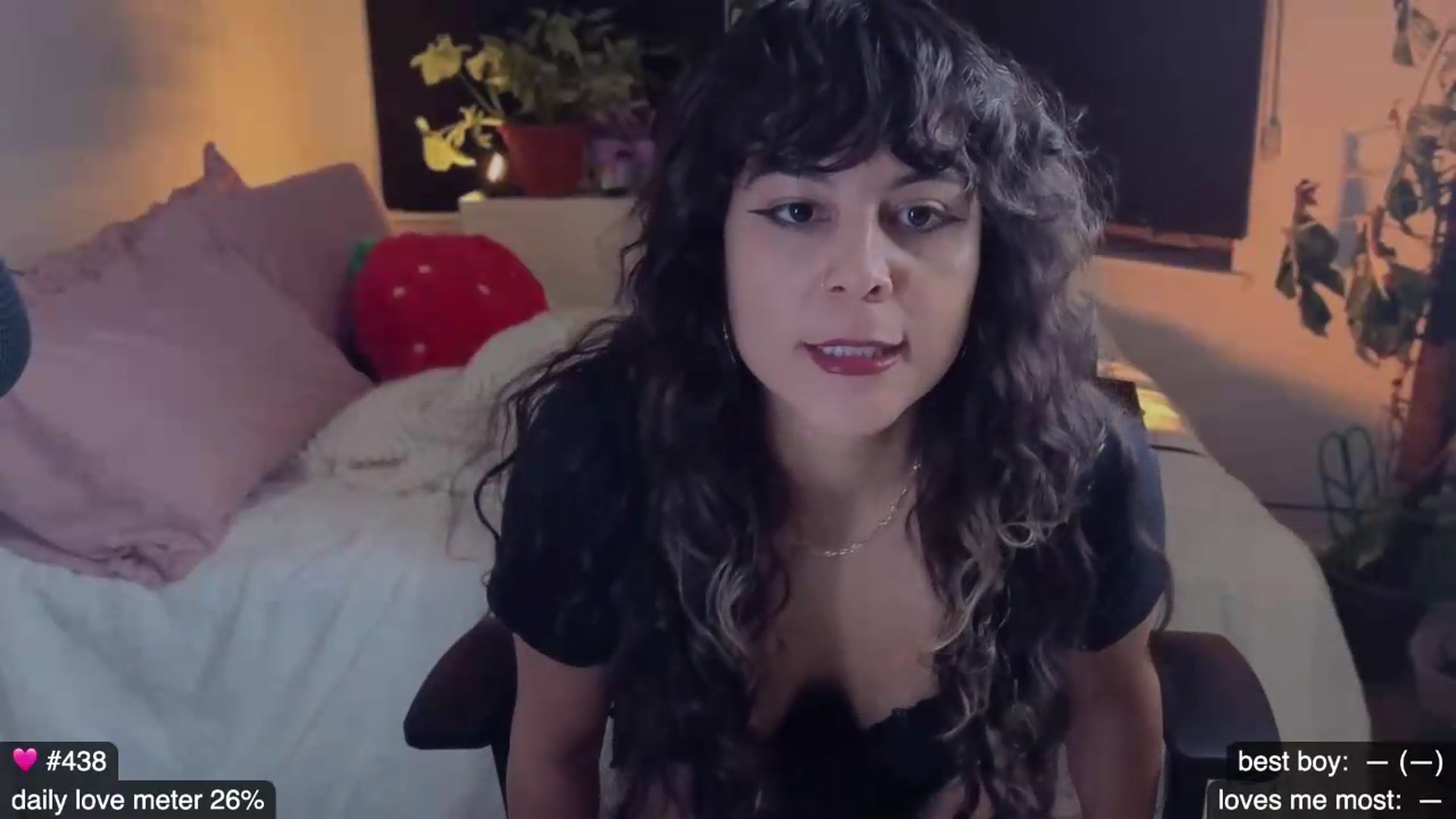 Gallery image thumbnail from e_laine's myfreecams stream on, 07/18/2026, 02:52 image 13 of 20