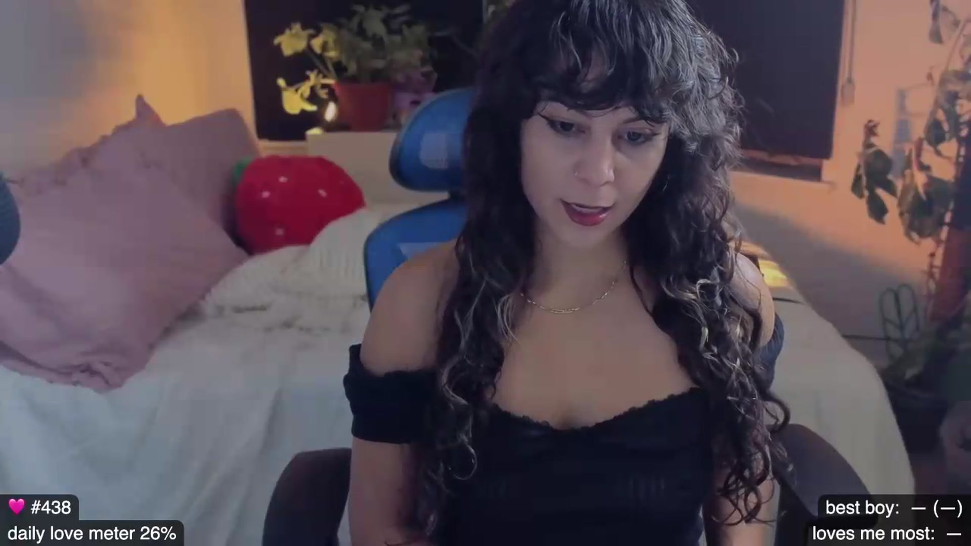 Gallery image thumbnail from e_laine's myfreecams stream on, 07/18/2026, 02:52 image 3 of 20