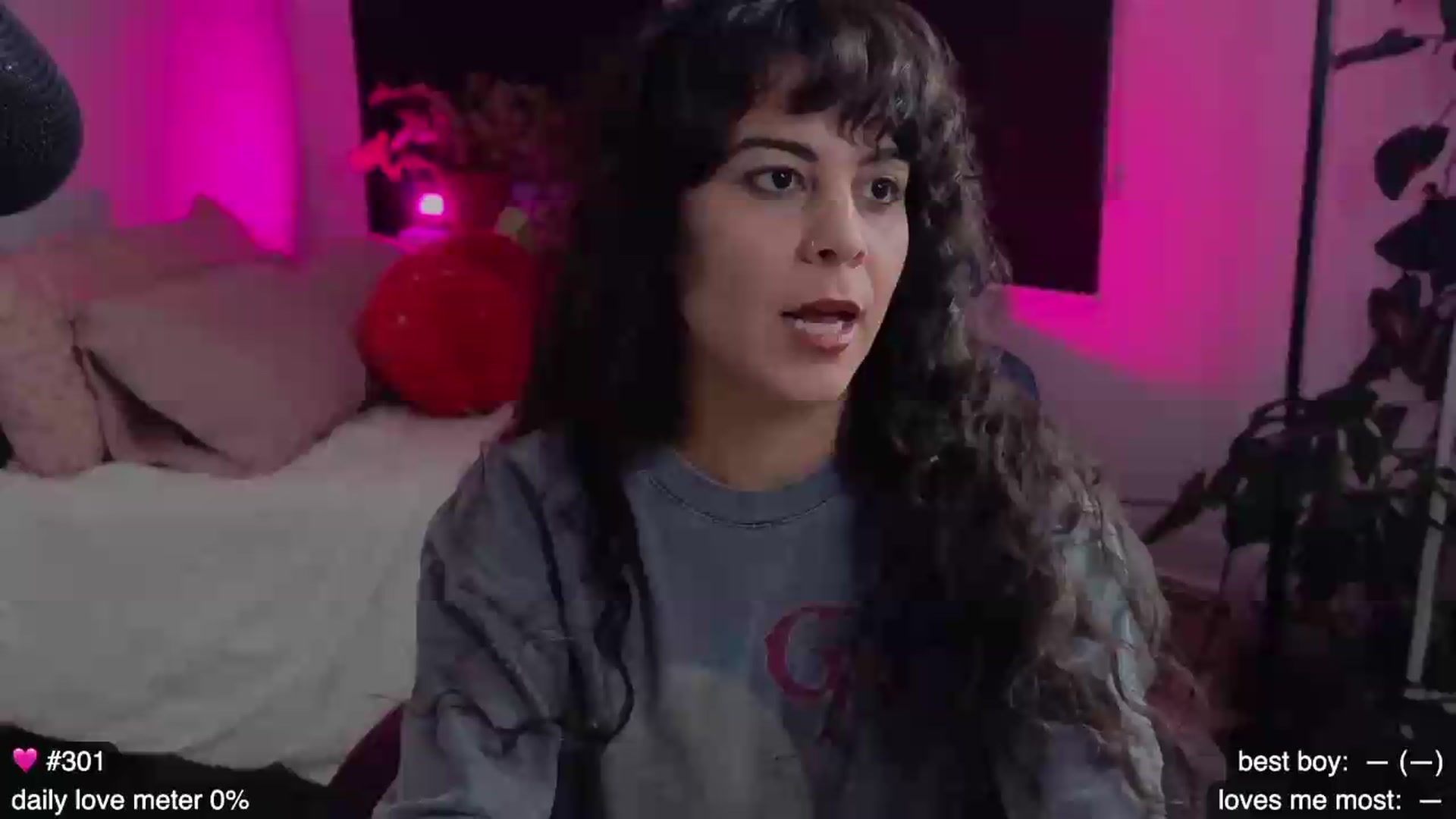 Gallery image thumbnail from e_laine's myfreecams stream on, 08/06/2026, 07:29 image 1 of 20
