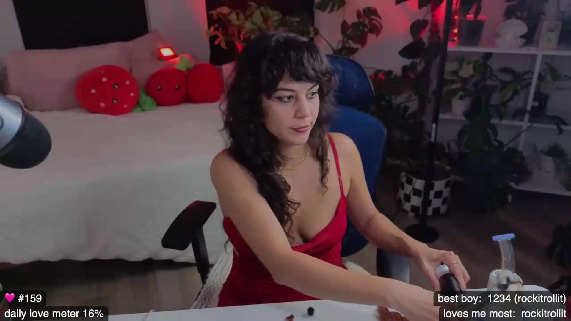 Gallery image thumbnail from e_laine's myfreecams stream on, 08/09/2026, 05:40 image 11 of 20