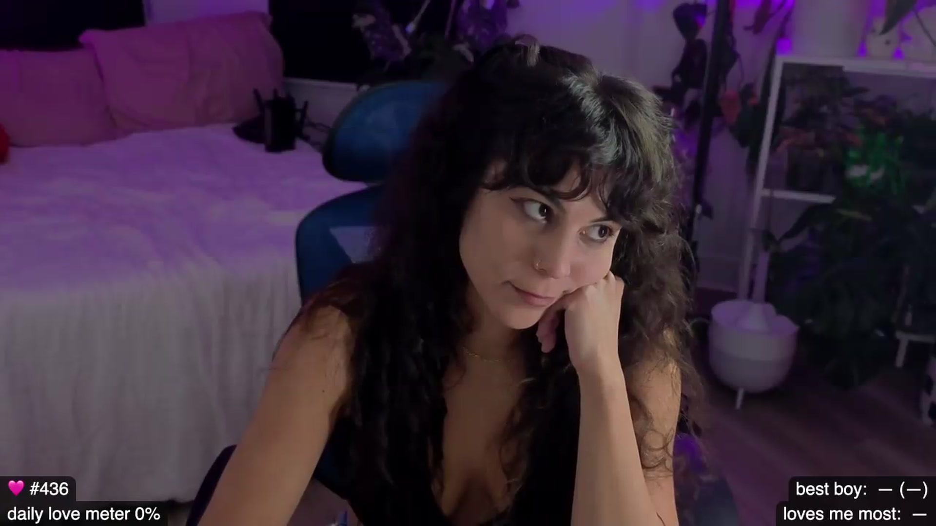 Gallery image thumbnail from e_laine's myfreecams stream on, 09/02/2026, 04:26 image 14 of 20