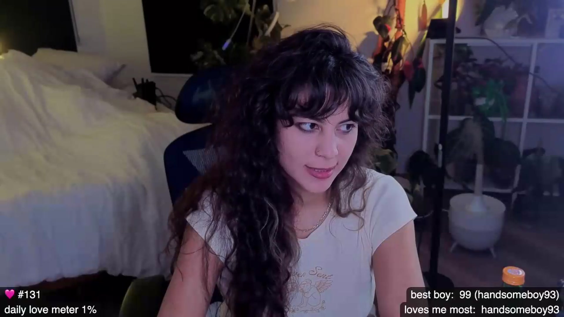 Gallery image thumbnail from e_laine's myfreecams stream on, 09/09/2026, 09:35 image 9 of 20