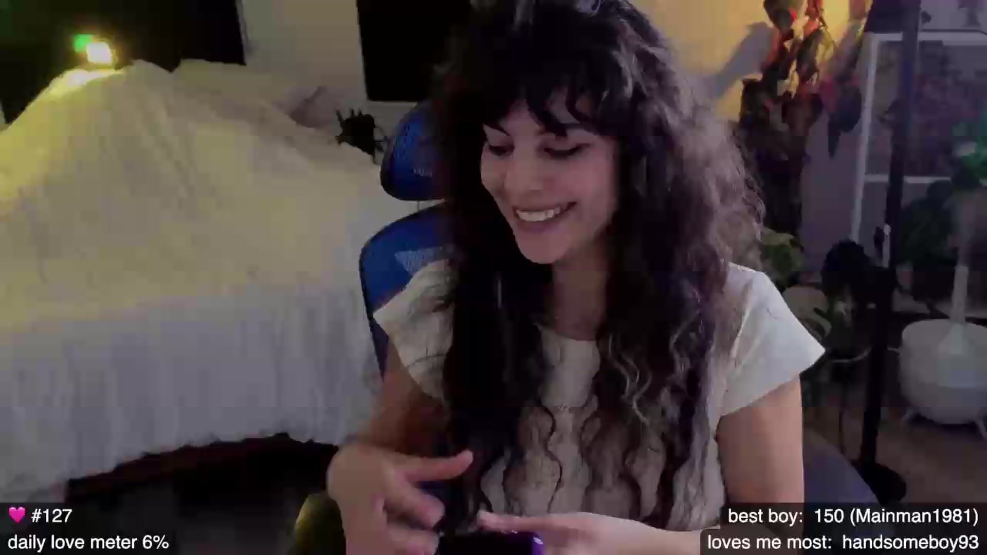 Gallery image thumbnail from e_laine's myfreecams stream on, 09/09/2026, 09:35 image 11 of 20