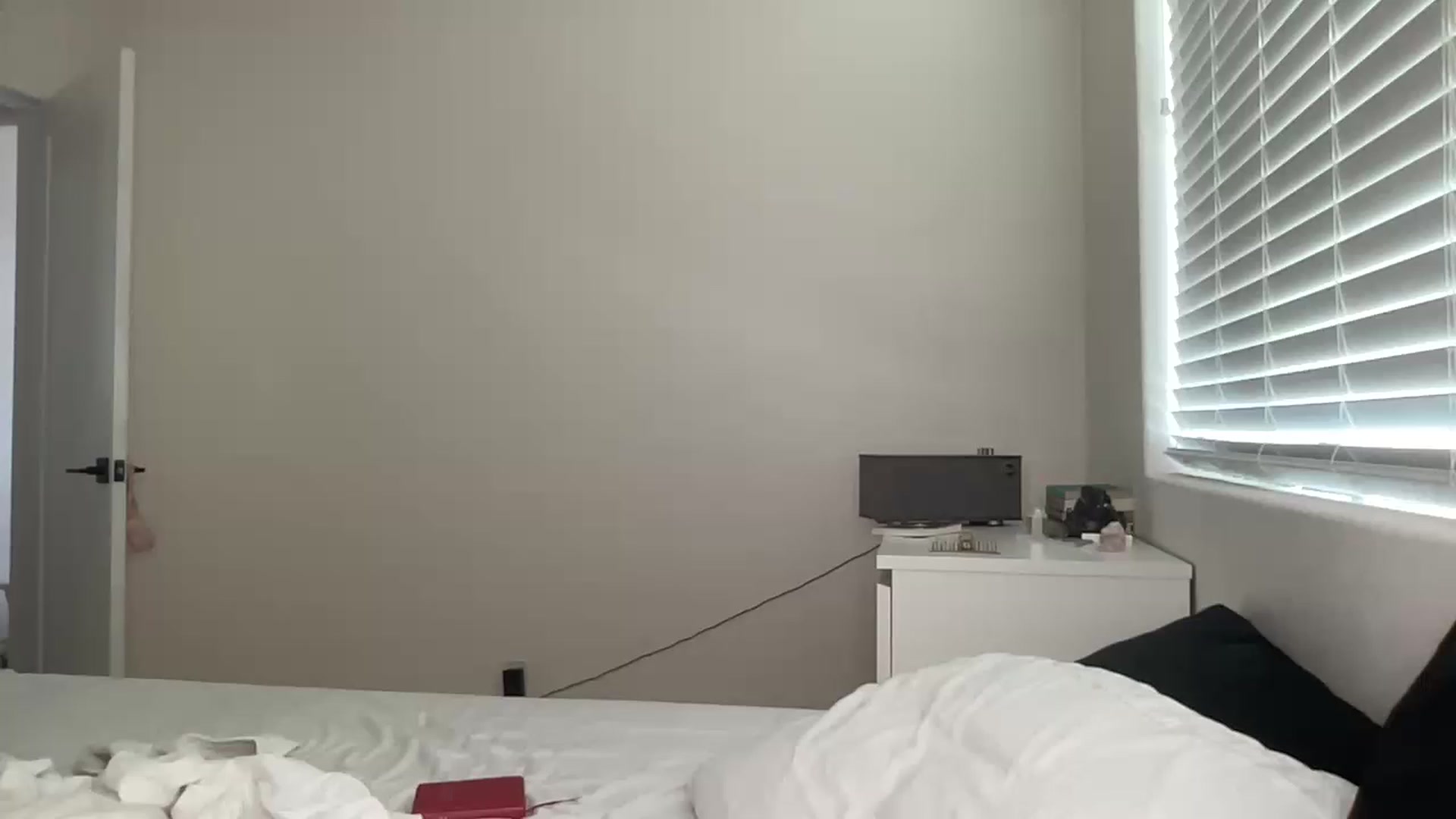 Gallery image thumbnail from ed3nn's myfreecams stream on, 05/31/2023, 01:23 image 3 of 20