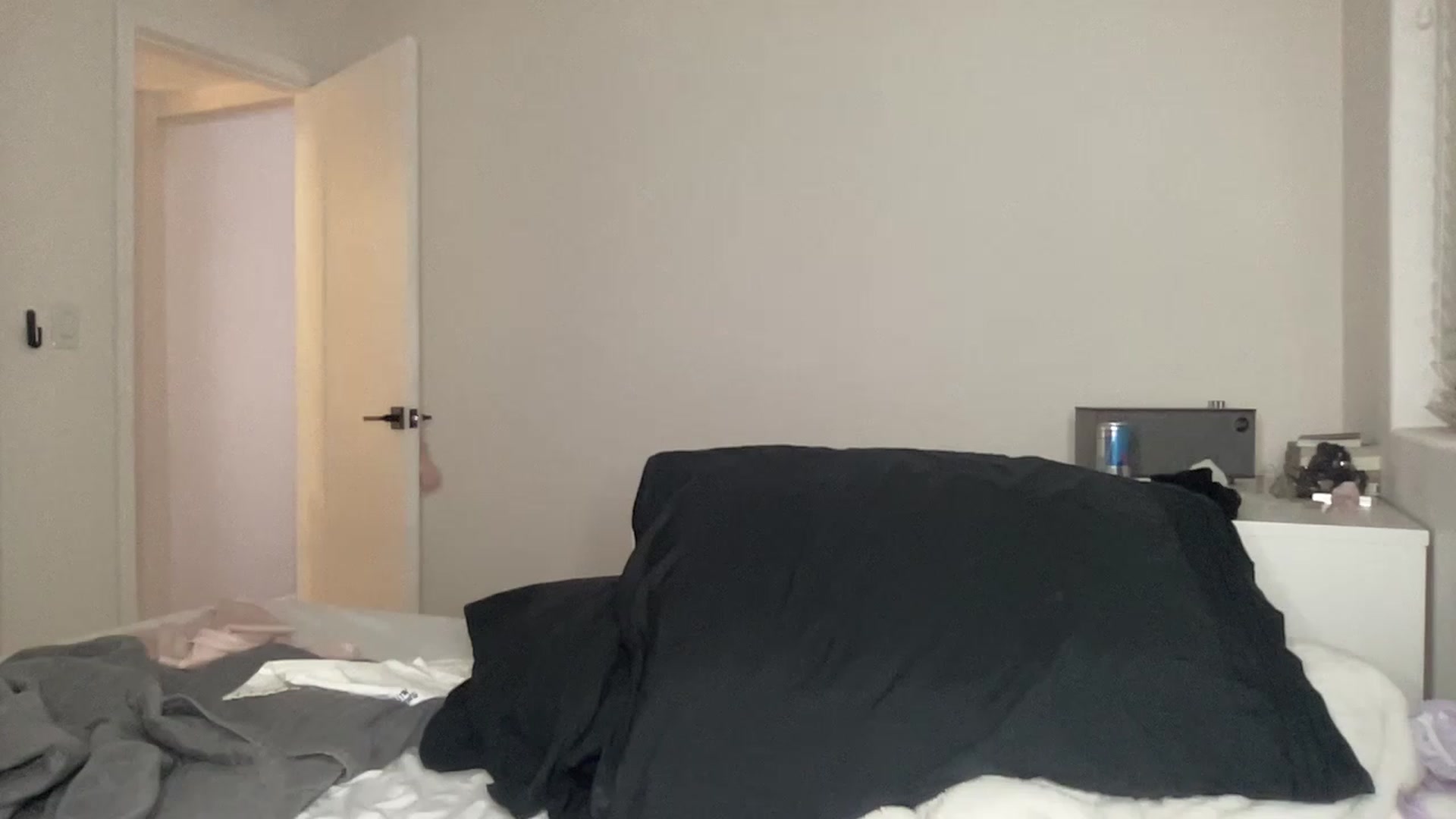Gallery image thumbnail from ed3nn's myfreecams stream on, 06/03/2023, 06:43 image 19 of 20