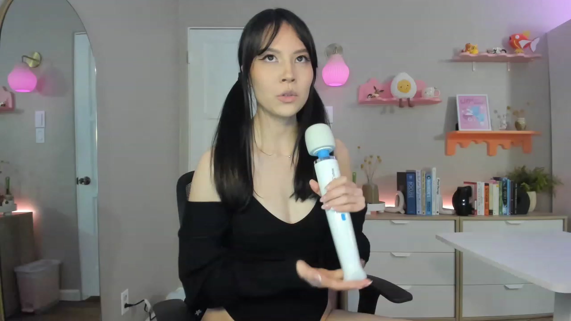 Gallery image thumbnail from eggytiff's myfreecams stream on, 01/02/2023, 04:39 image 3 of 20