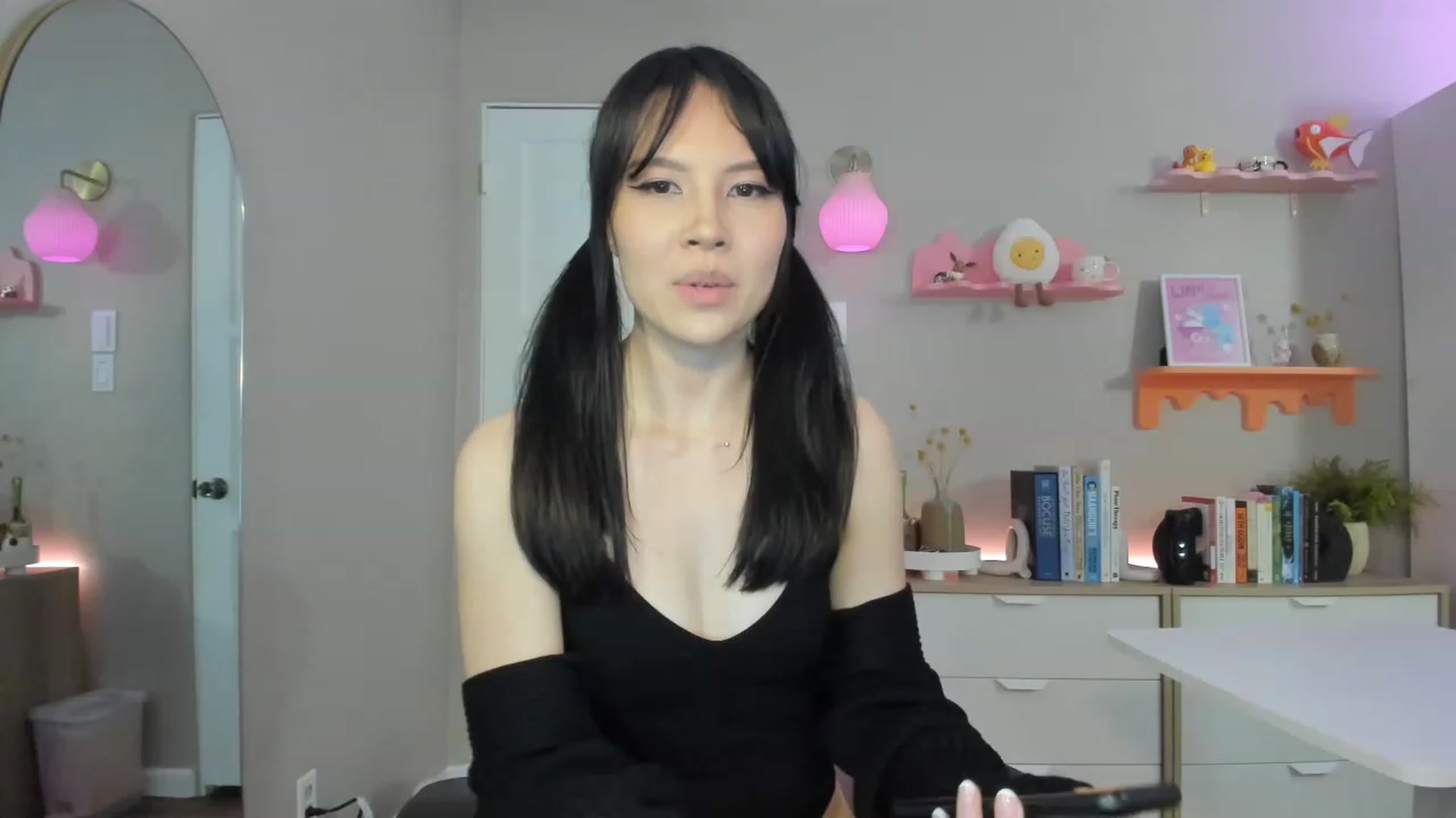 Gallery image thumbnail from eggytiff's myfreecams stream on, 01/02/2023, 04:39 image 14 of 20