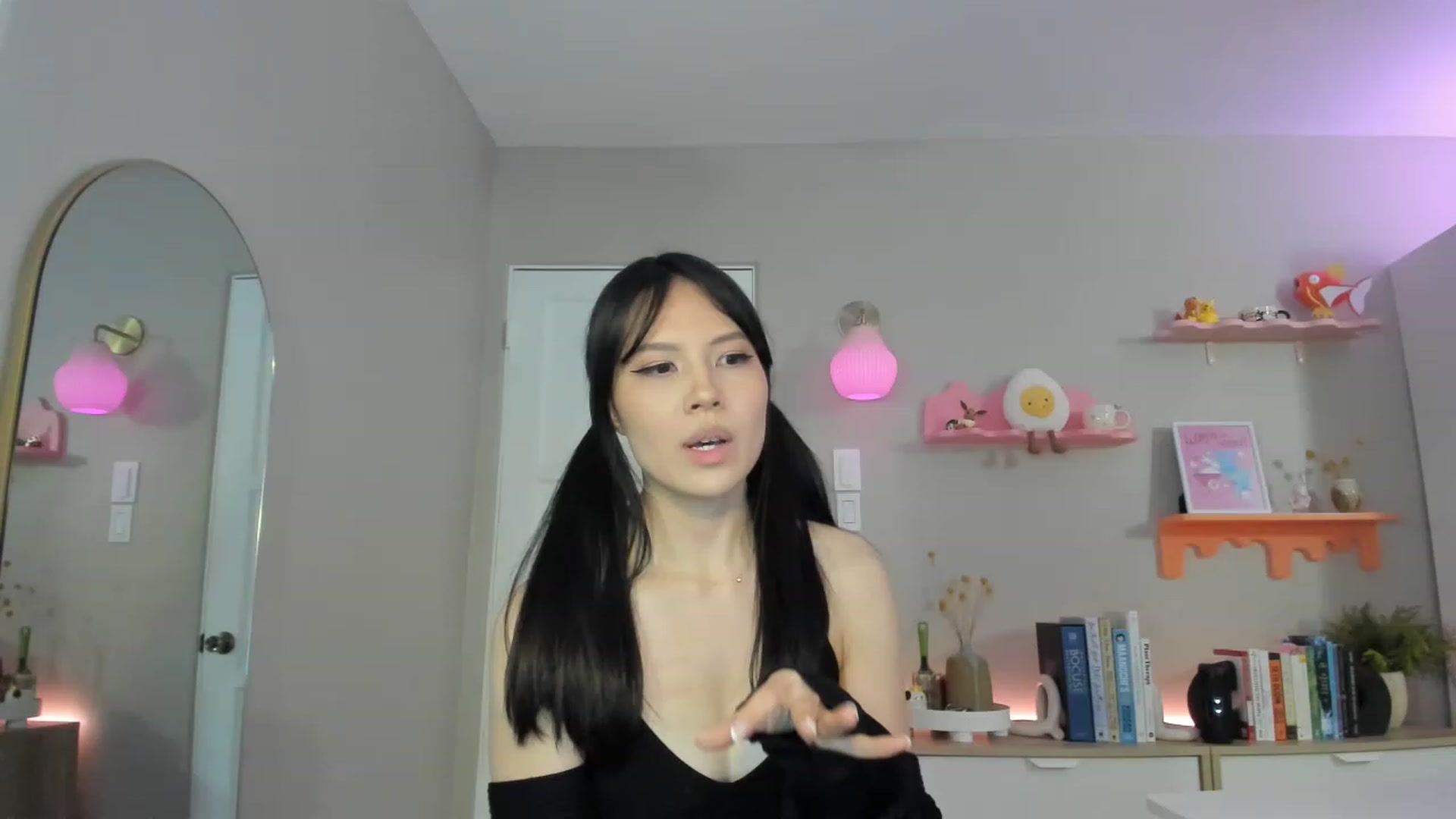 Gallery image thumbnail from eggytiff's myfreecams stream on, 01/02/2023, 04:39 image 17 of 20