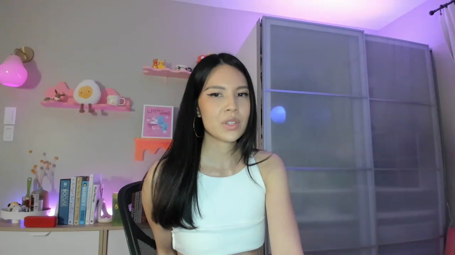 Gallery image thumbnail from eggytiff's myfreecams stream on, 01/20/2023, 07:27 image 7 of 20