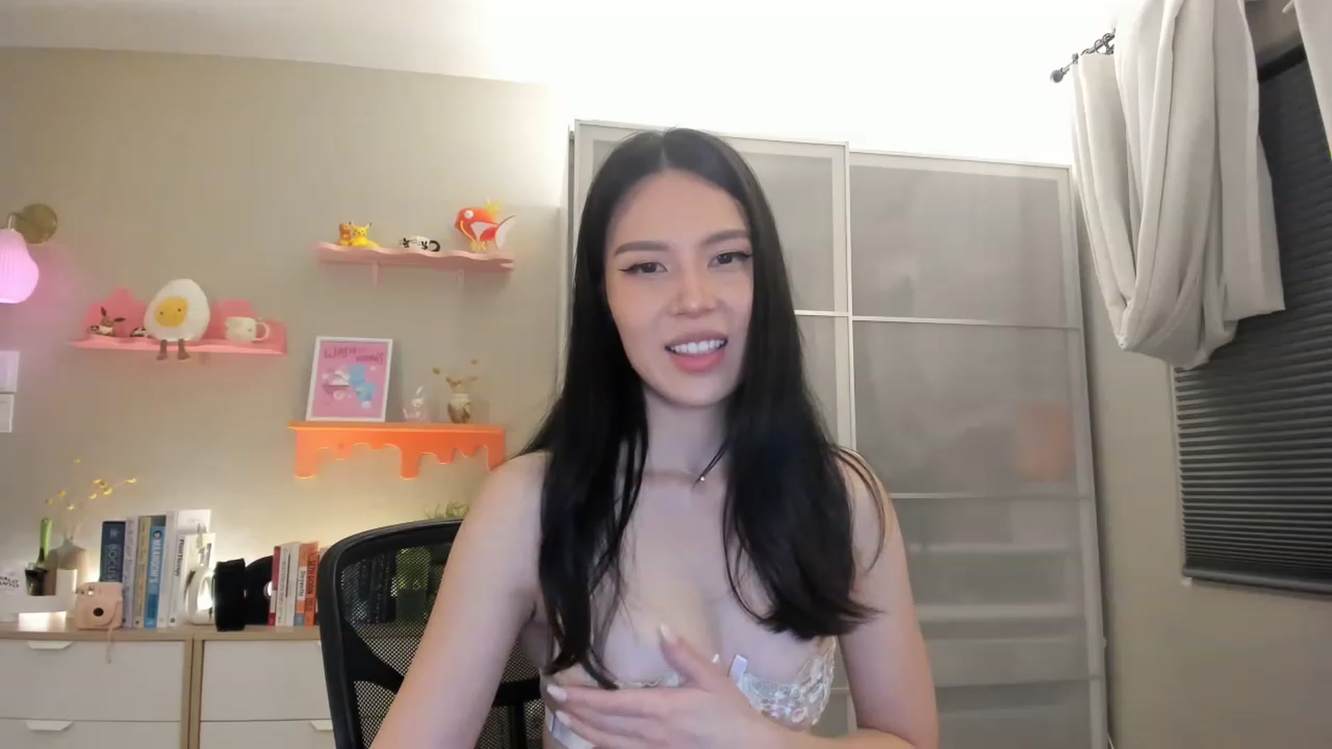 Gallery image thumbnail from eggytiff's myfreecams stream on, 02/01/2023, 06:55 image 14 of 20