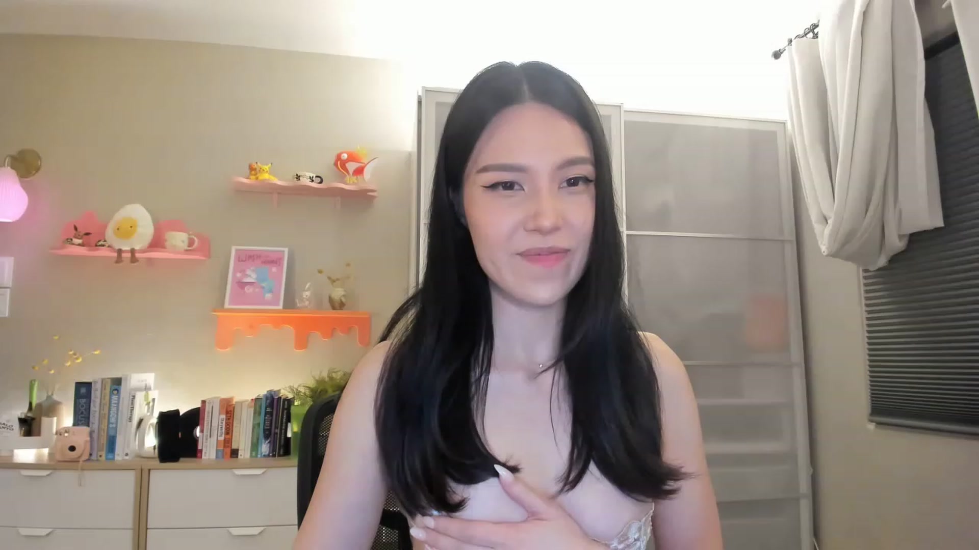 Gallery image thumbnail from eggytiff's myfreecams stream on, 02/01/2023, 06:55 image 15 of 20
