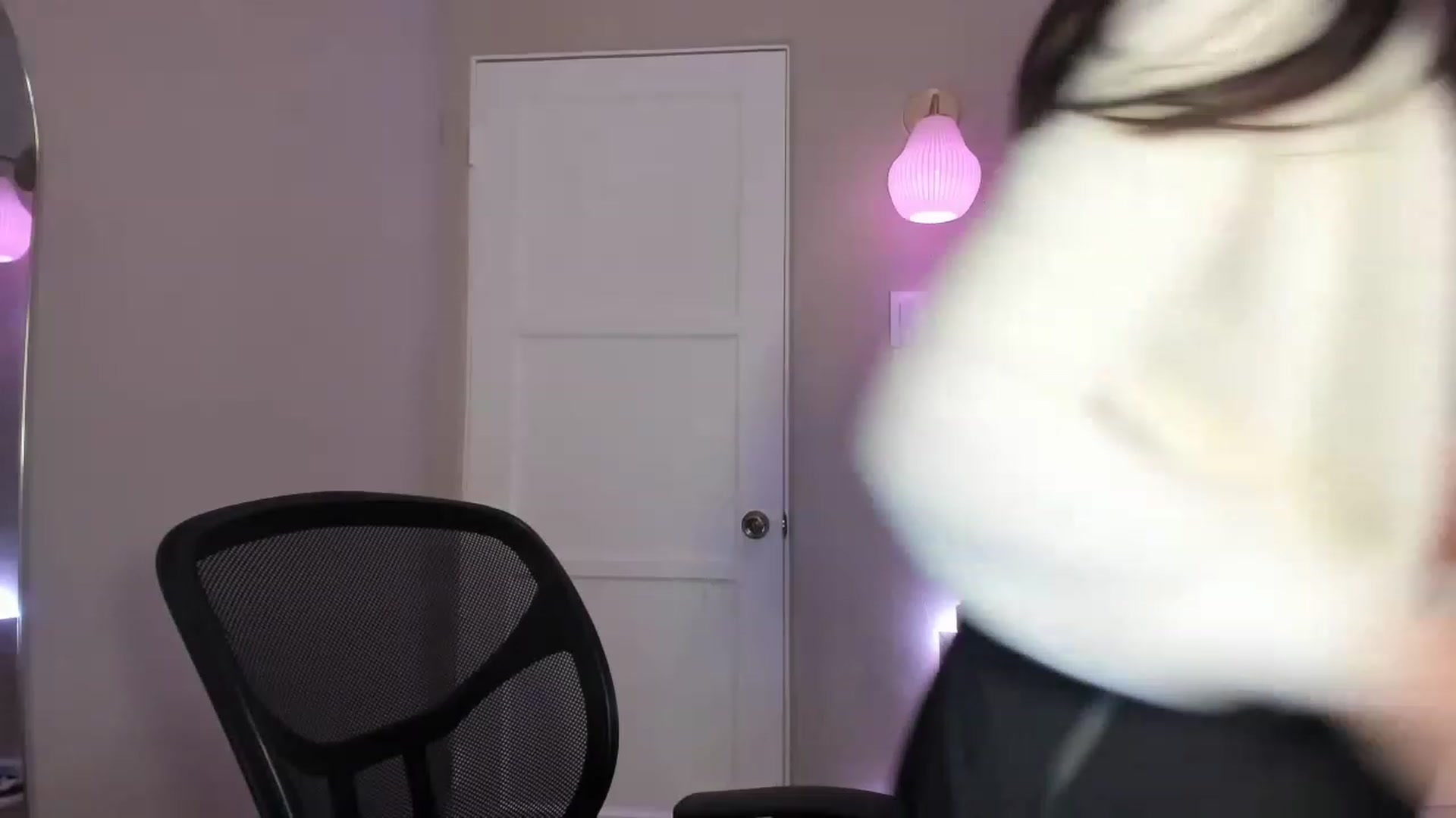 Gallery image thumbnail from eggytiff's myfreecams stream on, 02/05/2023, 07:10 image 7 of 20