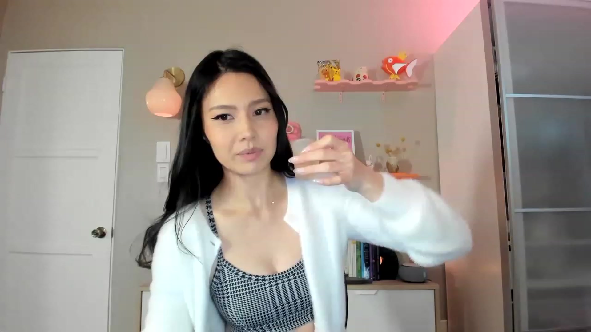 Gallery image thumbnail from eggytiff's myfreecams stream on, 02/26/2023, 07:24 image 1 of 20