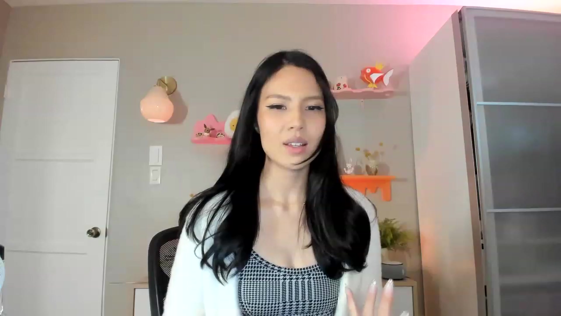 Gallery image thumbnail from eggytiff's myfreecams stream on, 02/26/2023, 07:24 image 3 of 20
