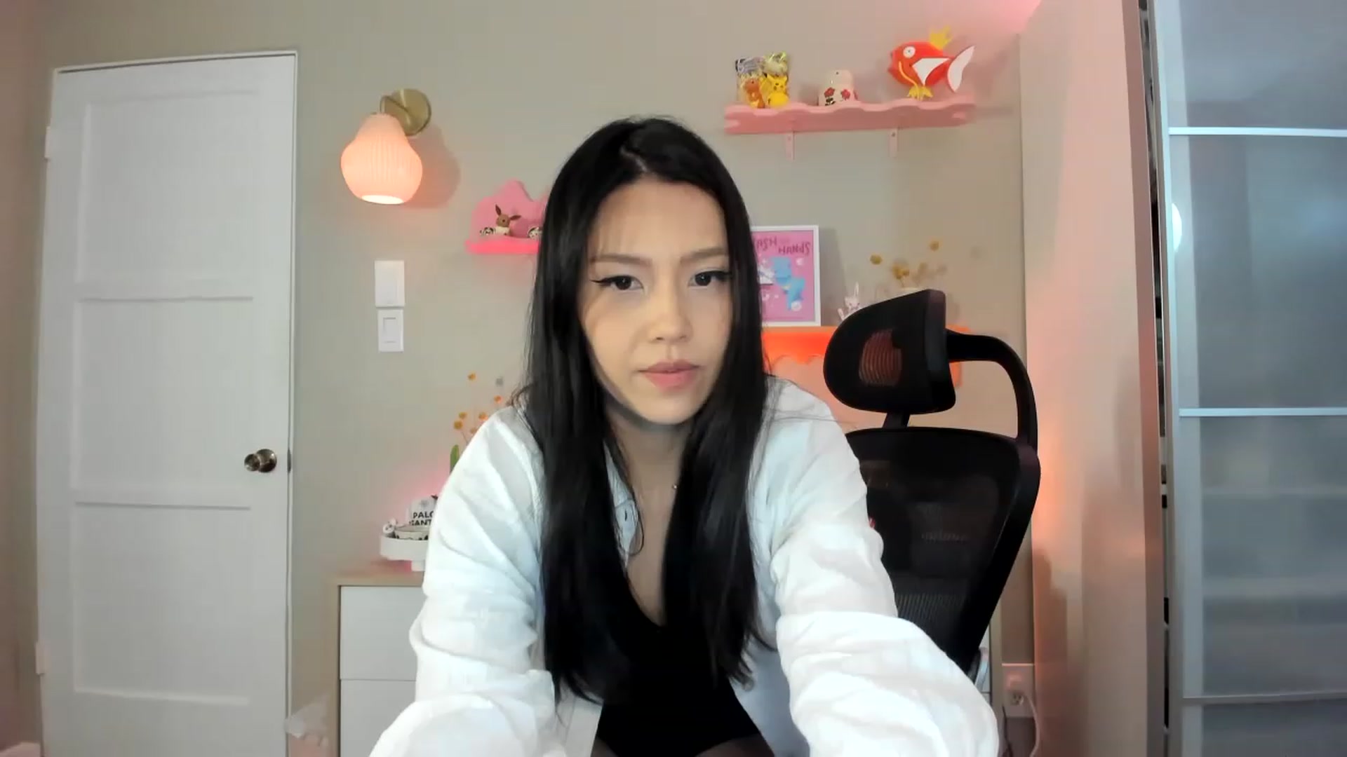 Gallery image thumbnail from eggytiff's myfreecams stream on, 03/01/2023, 05:18 image 18 of 20