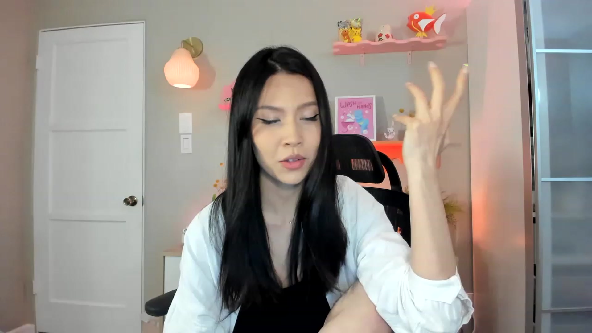 Gallery image thumbnail from eggytiff's myfreecams stream on, 03/01/2023, 05:18 image 3 of 20