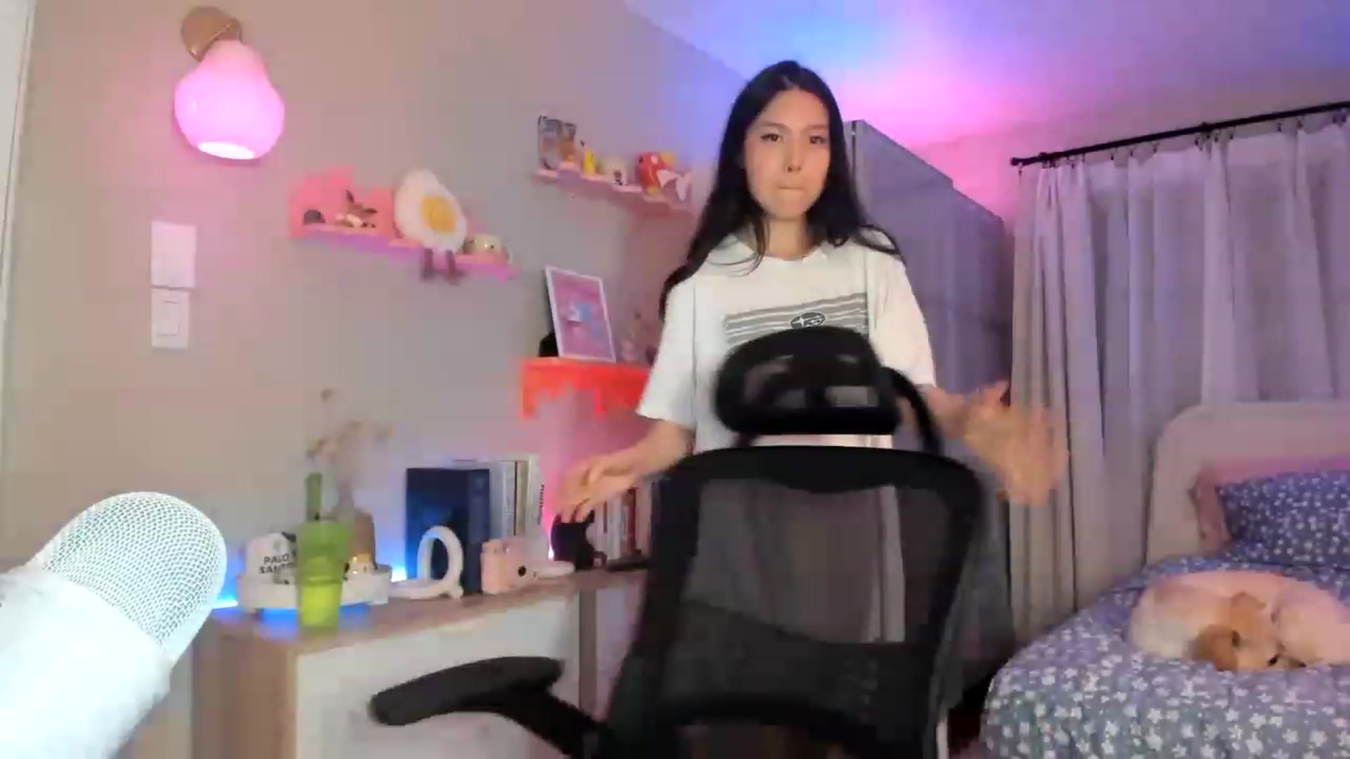 Gallery image thumbnail from eggytiff's myfreecams stream on, 03/16/2023, 04:49 image 3 of 20