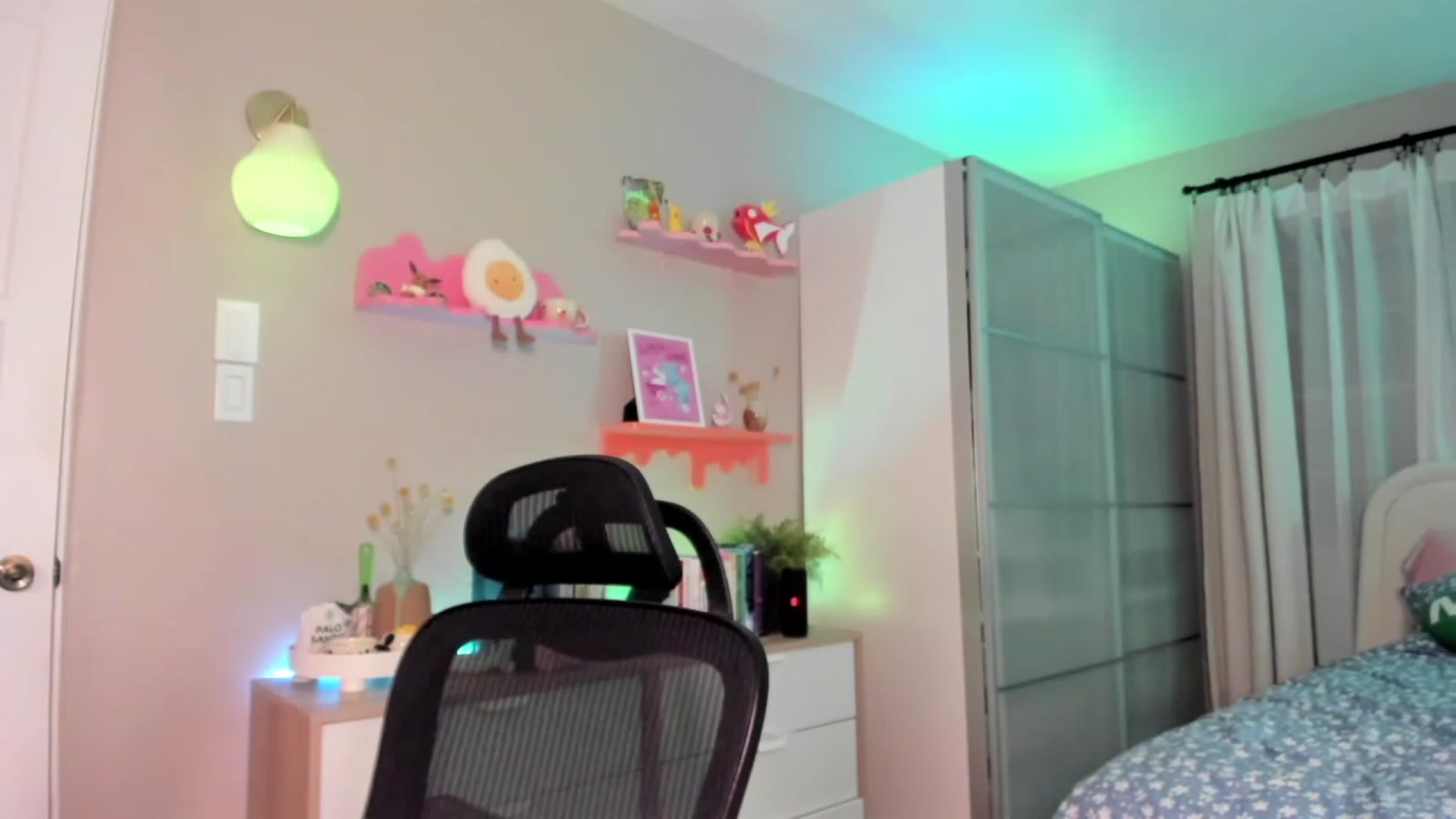 Gallery image thumbnail from eggytiff's myfreecams stream on, 03/18/2023, 04:58 image 17 of 20