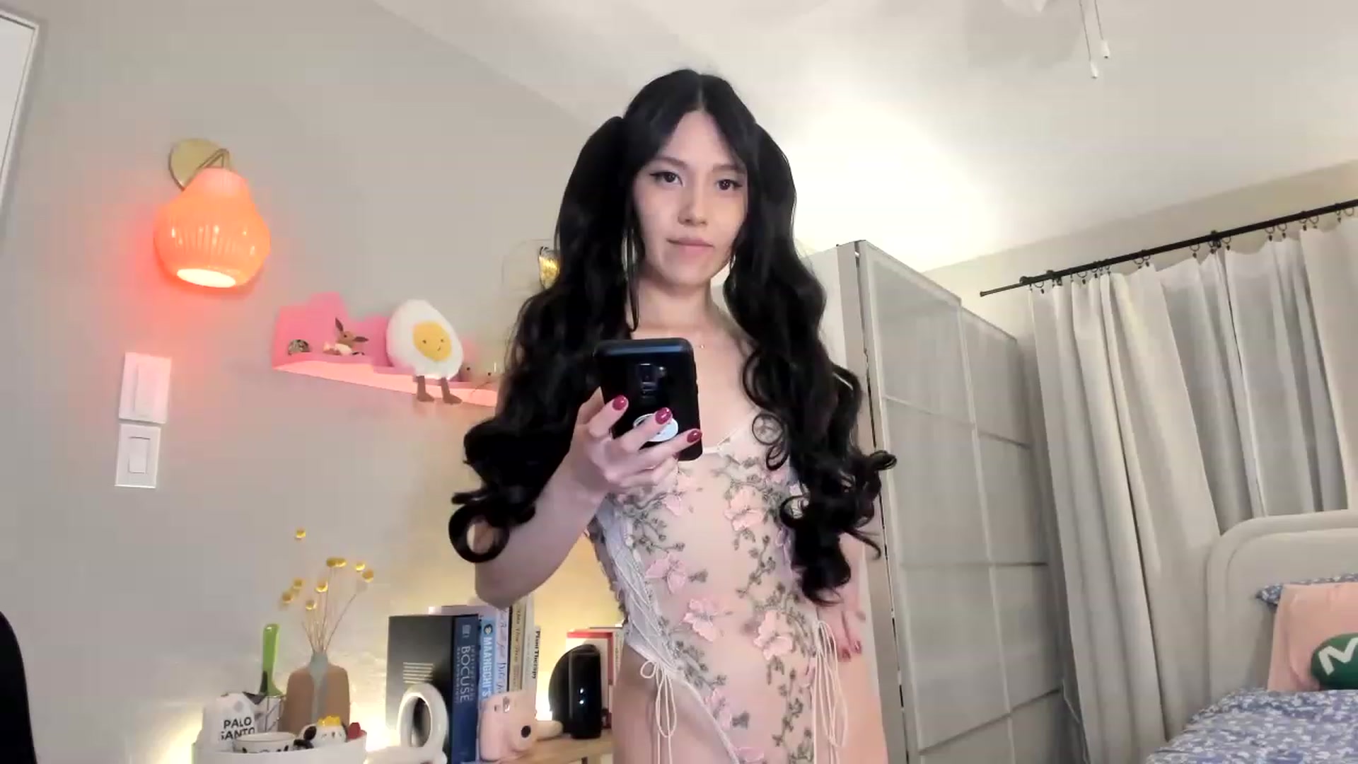 Gallery image thumbnail from eggytiff's myfreecams stream on, 03/25/2023, 04:19 image 6 of 20