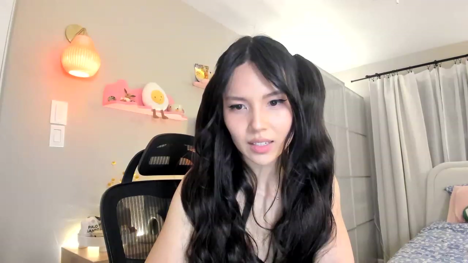 Gallery image thumbnail from eggytiff's myfreecams stream on, 03/25/2023, 04:19 image 11 of 20