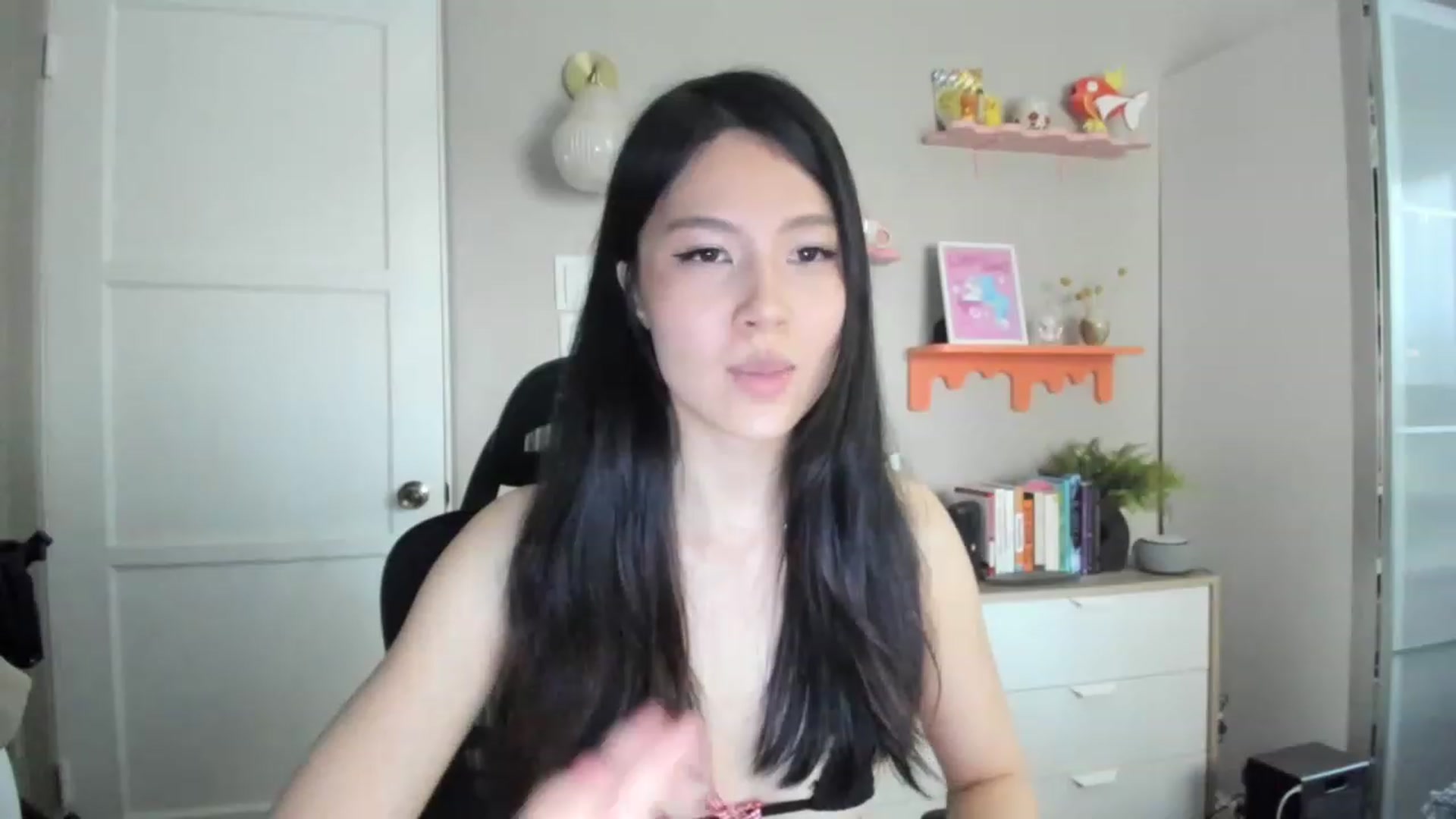 Gallery image thumbnail from eggytiff's myfreecams stream on, 03/29/2023, 02:03 image 12 of 20