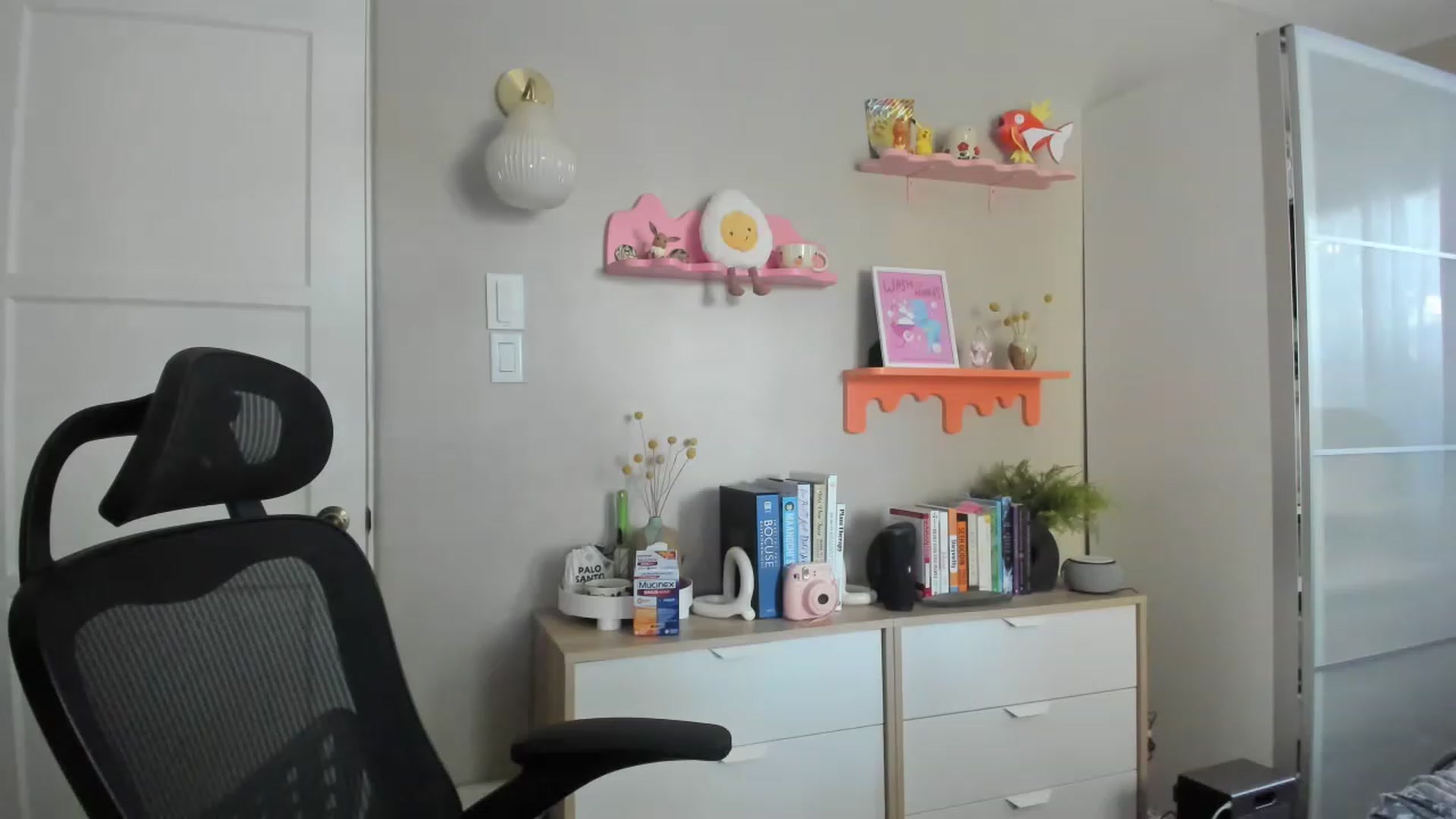 Gallery image thumbnail from eggytiff's myfreecams stream on, 03/29/2023, 02:03 image 6 of 20
