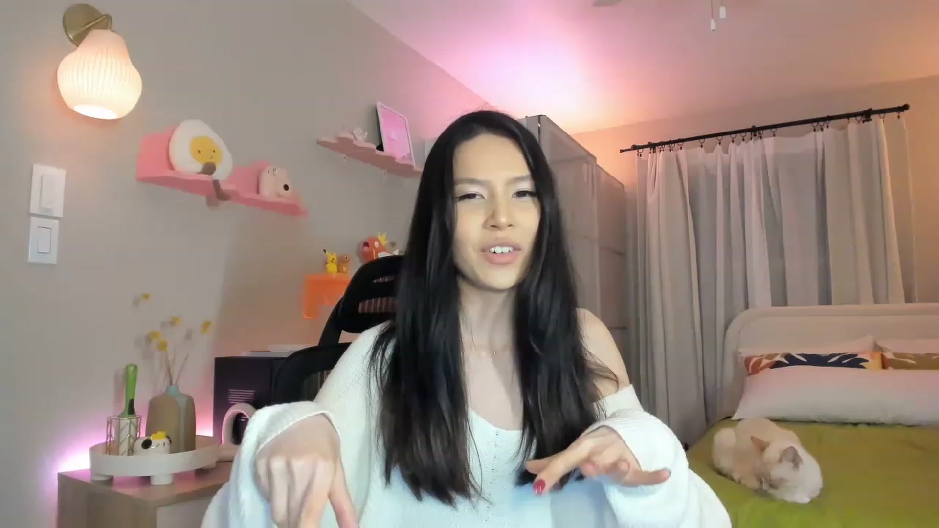 Gallery image thumbnail from eggytiff's myfreecams stream on, 04/02/2023, 06:21 image 17 of 20