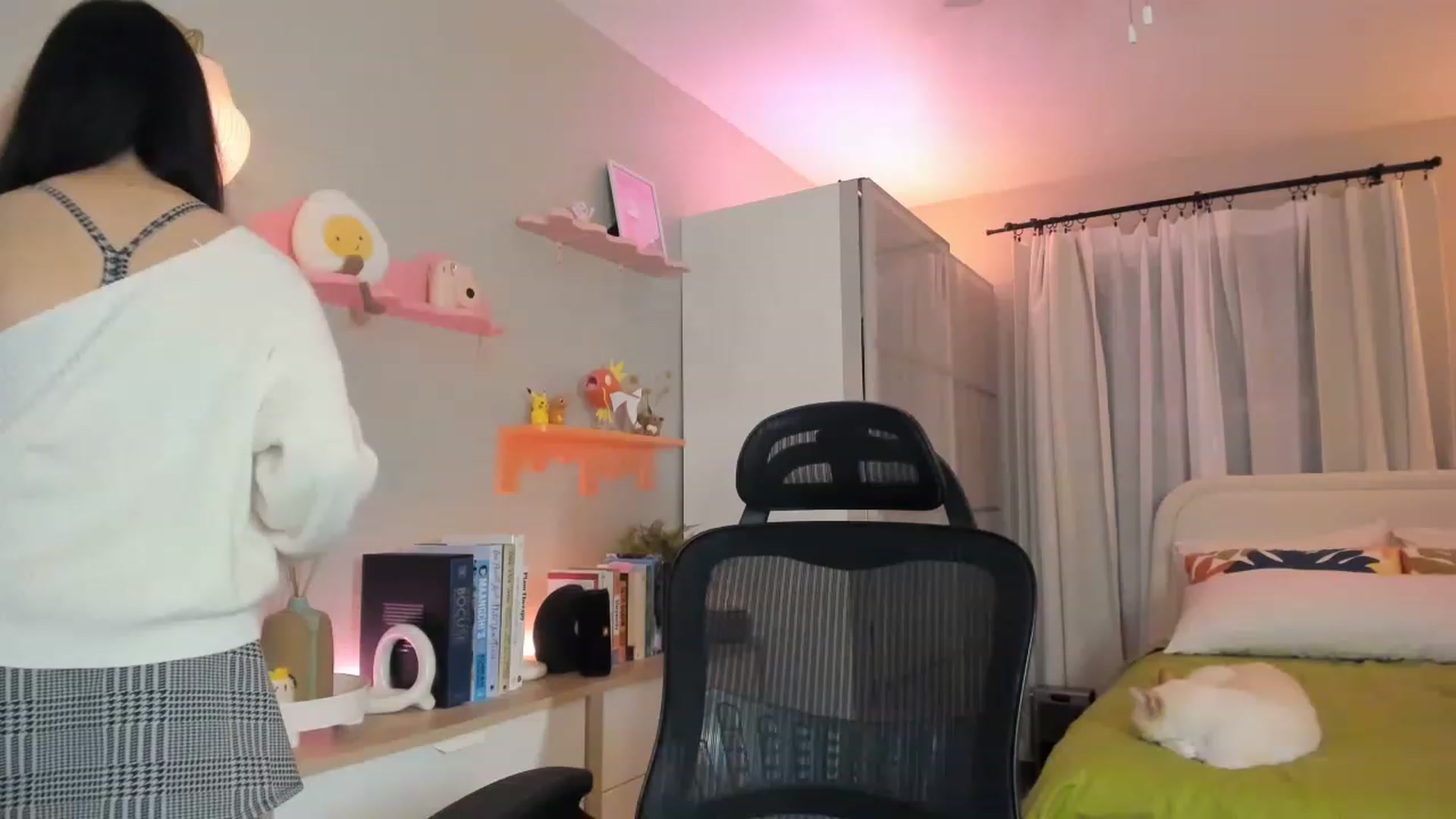 Gallery image thumbnail from eggytiff's myfreecams stream on, 04/02/2023, 06:21 image 18 of 20