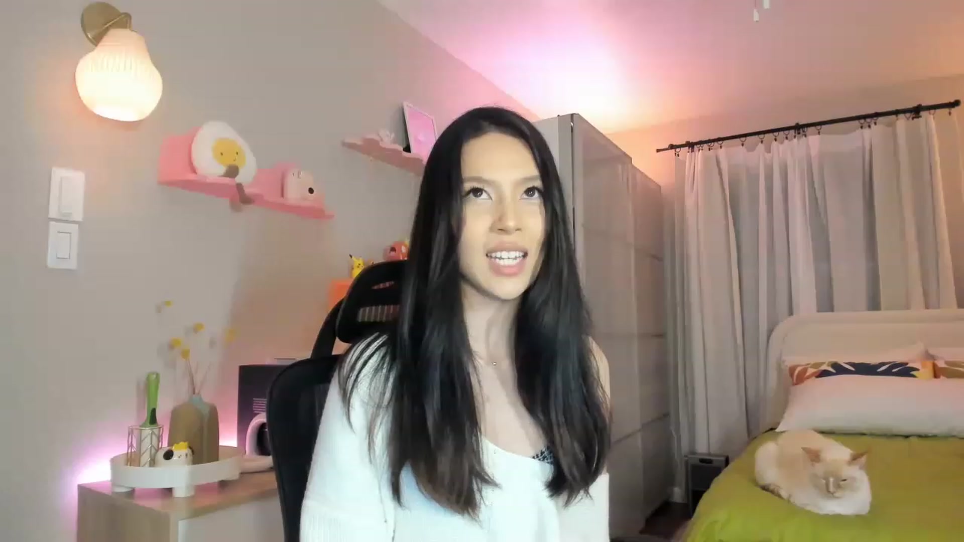 Gallery image thumbnail from eggytiff's myfreecams stream on, 04/02/2023, 06:21 image 6 of 20