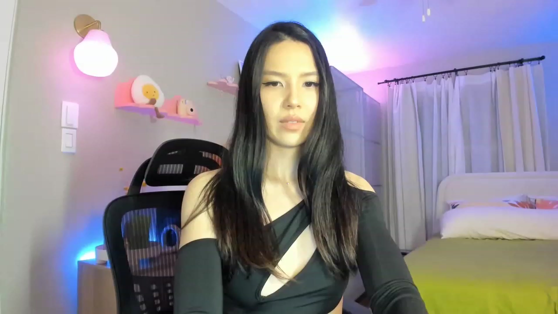 Gallery image thumbnail from eggytiff's myfreecams stream on, 04/03/2023, 06:47 image 9 of 20