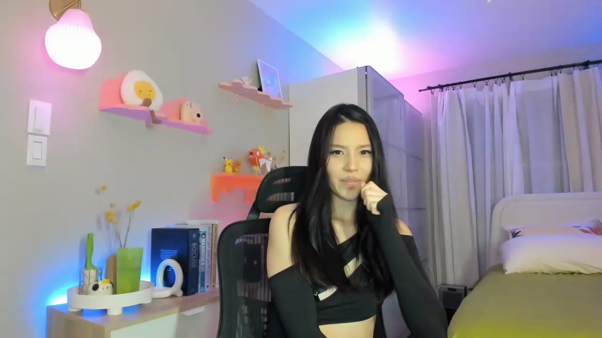 Gallery image thumbnail from eggytiff's myfreecams stream on, 04/03/2023, 06:47 image 1 of 20