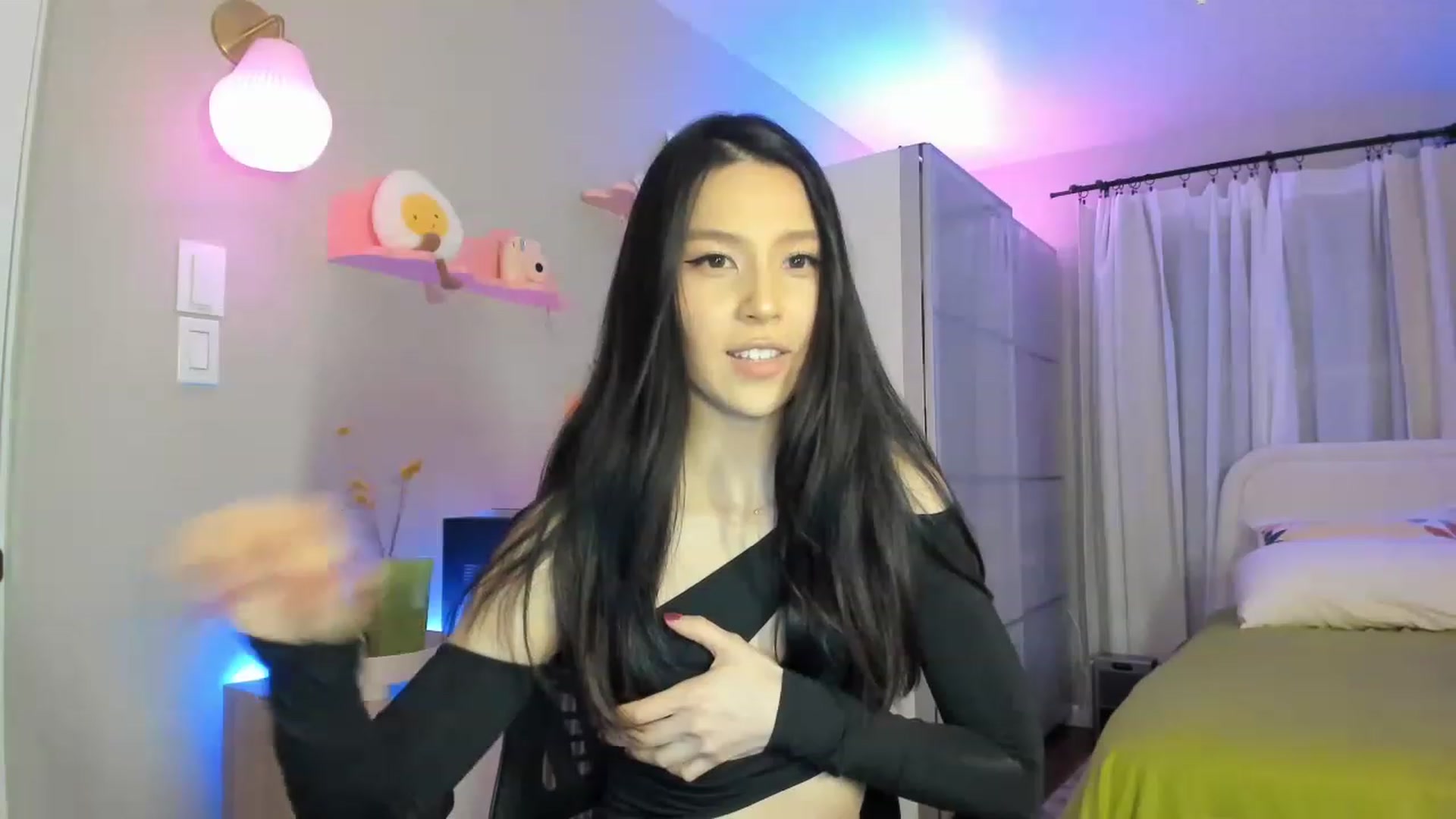 Gallery image thumbnail from eggytiff's myfreecams stream on, 04/03/2023, 06:47 image 3 of 20