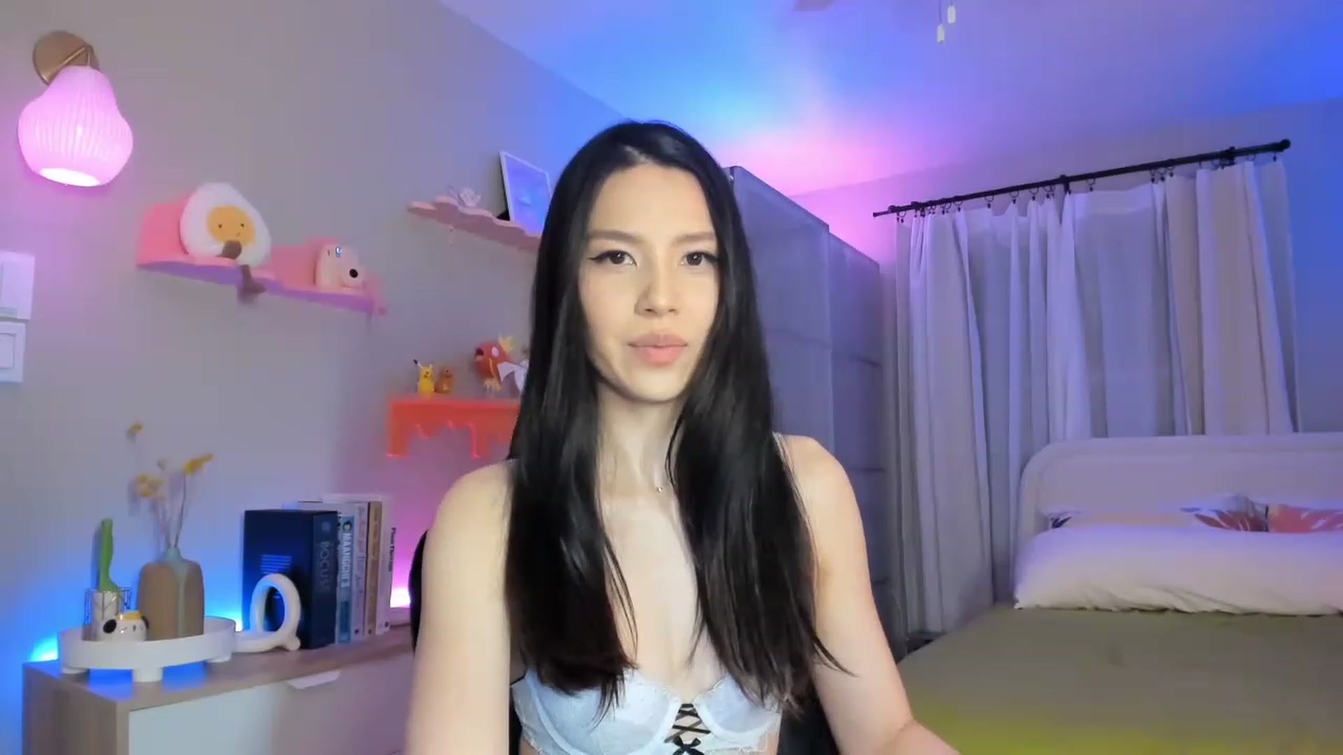 Gallery image thumbnail from eggytiff's myfreecams stream on, 04/03/2023, 06:47 image 17 of 20