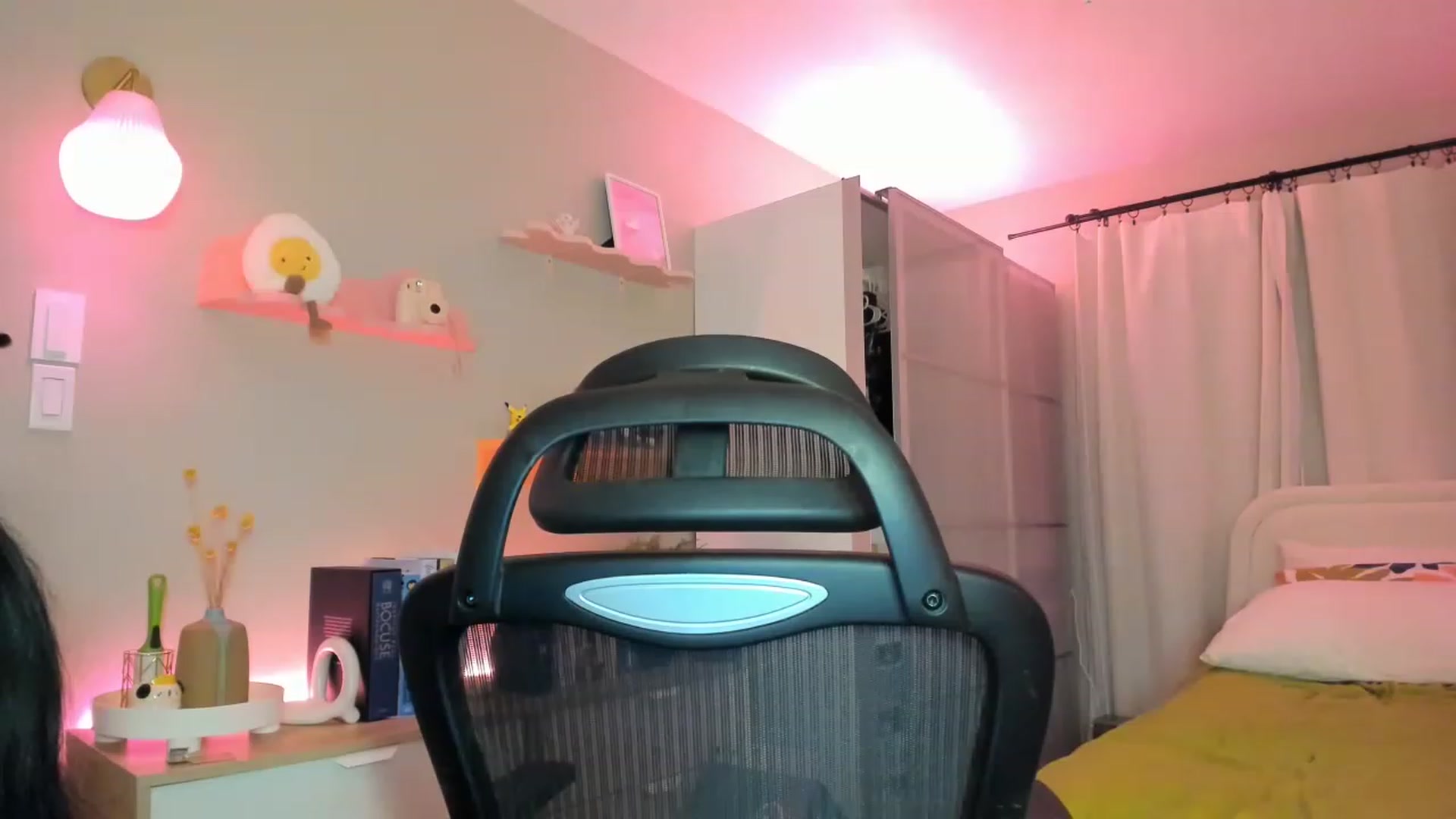 Gallery image thumbnail from eggytiff's myfreecams stream on, 04/10/2023, 05:44 image 6 of 20