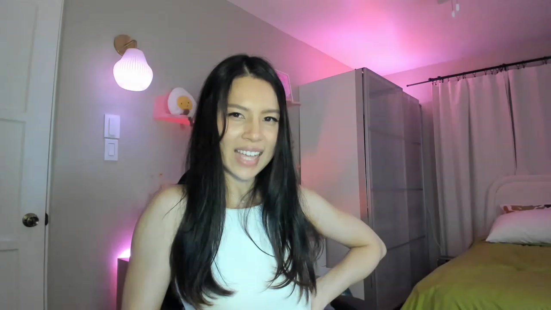 Gallery image thumbnail from eggytiff's myfreecams stream on, 04/15/2023, 06:24 image 19 of 20