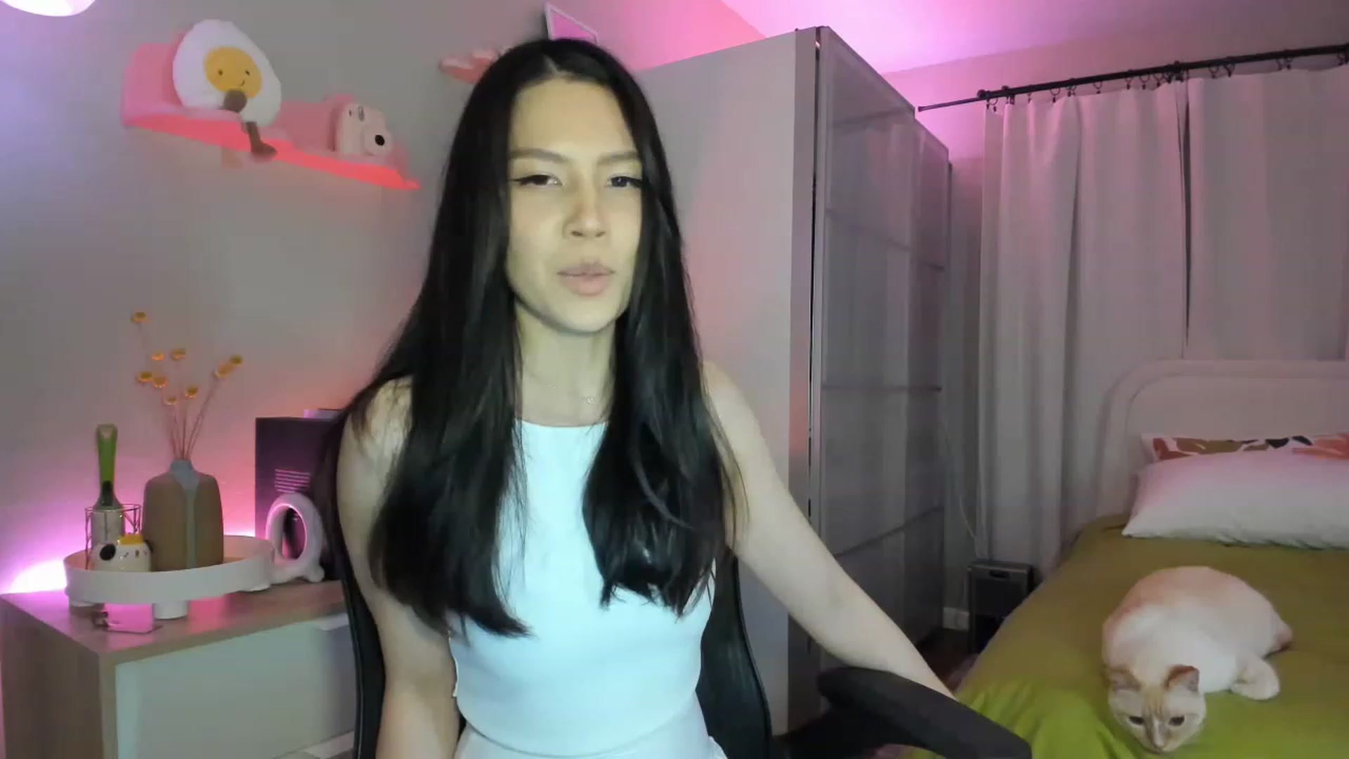 Gallery image thumbnail from eggytiff's myfreecams stream on, 04/15/2023, 06:24 image 1 of 20