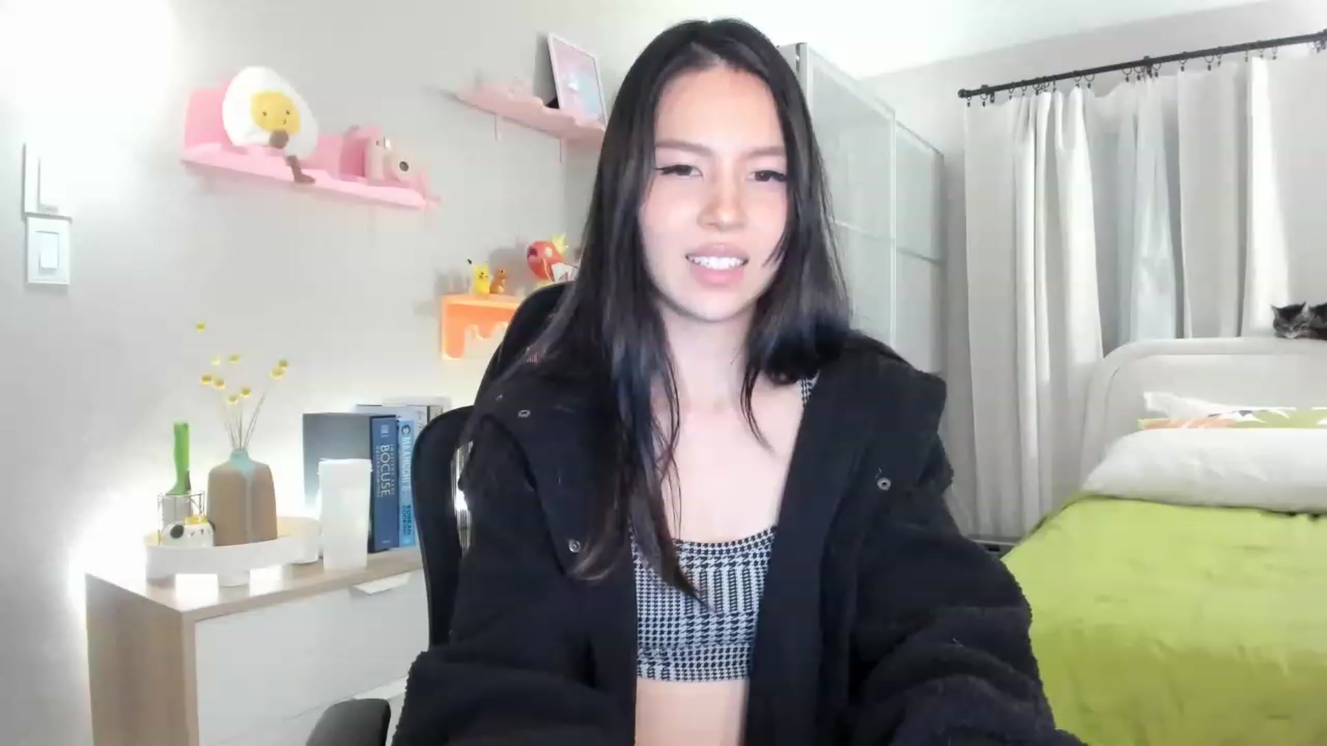 Gallery image thumbnail from eggytiff's myfreecams stream on, 04/17/2023, 05:45 image 8 of 20