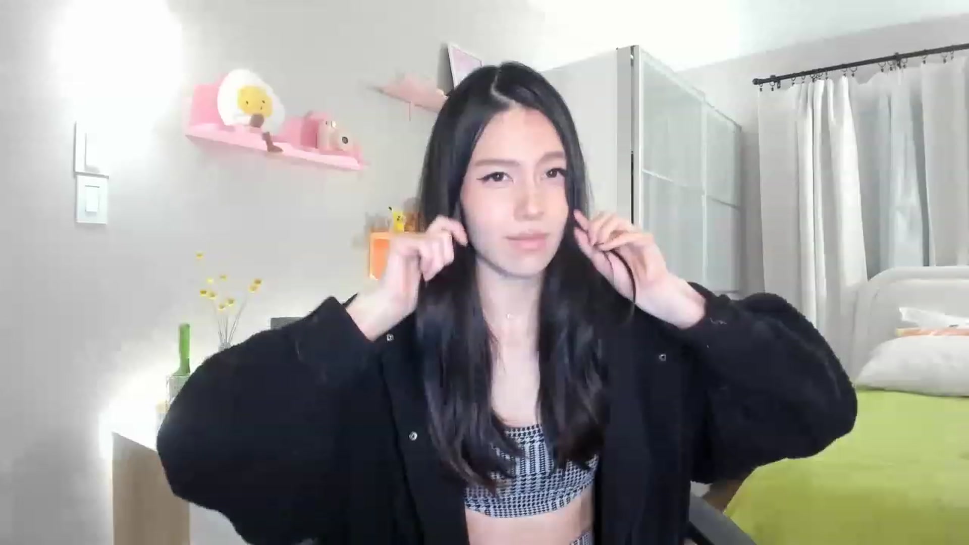 Gallery image thumbnail from eggytiff's myfreecams stream on, 04/17/2023, 05:45 image 3 of 20