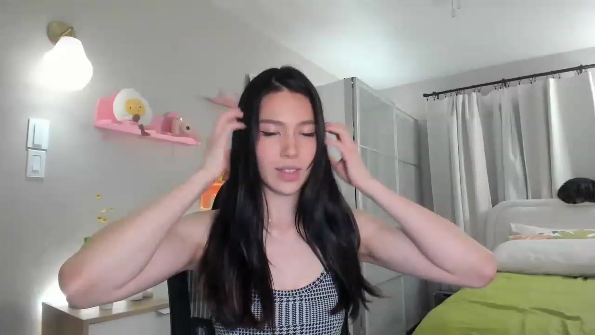 Gallery image thumbnail from eggytiff's myfreecams stream on, 04/17/2023, 06:20 image 14 of 20