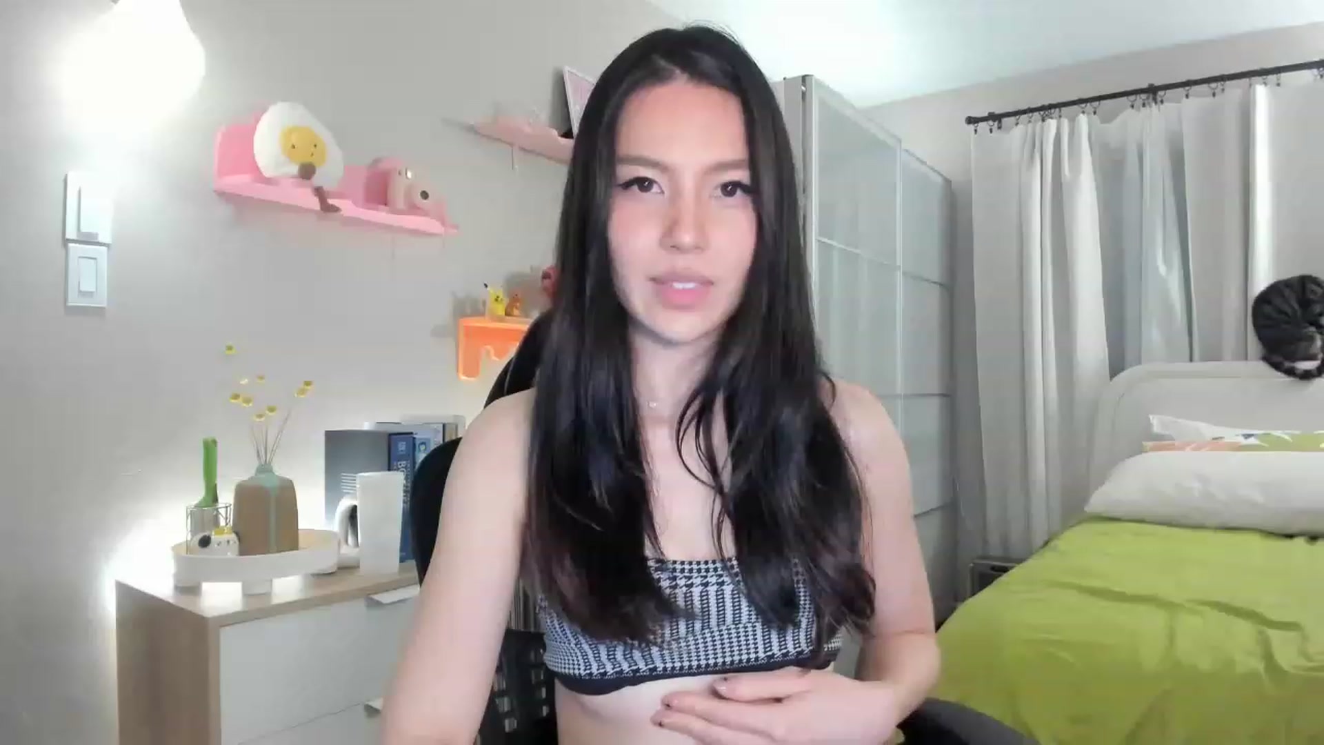 Gallery image thumbnail from eggytiff's myfreecams stream on, 04/17/2023, 06:20 image 3 of 20