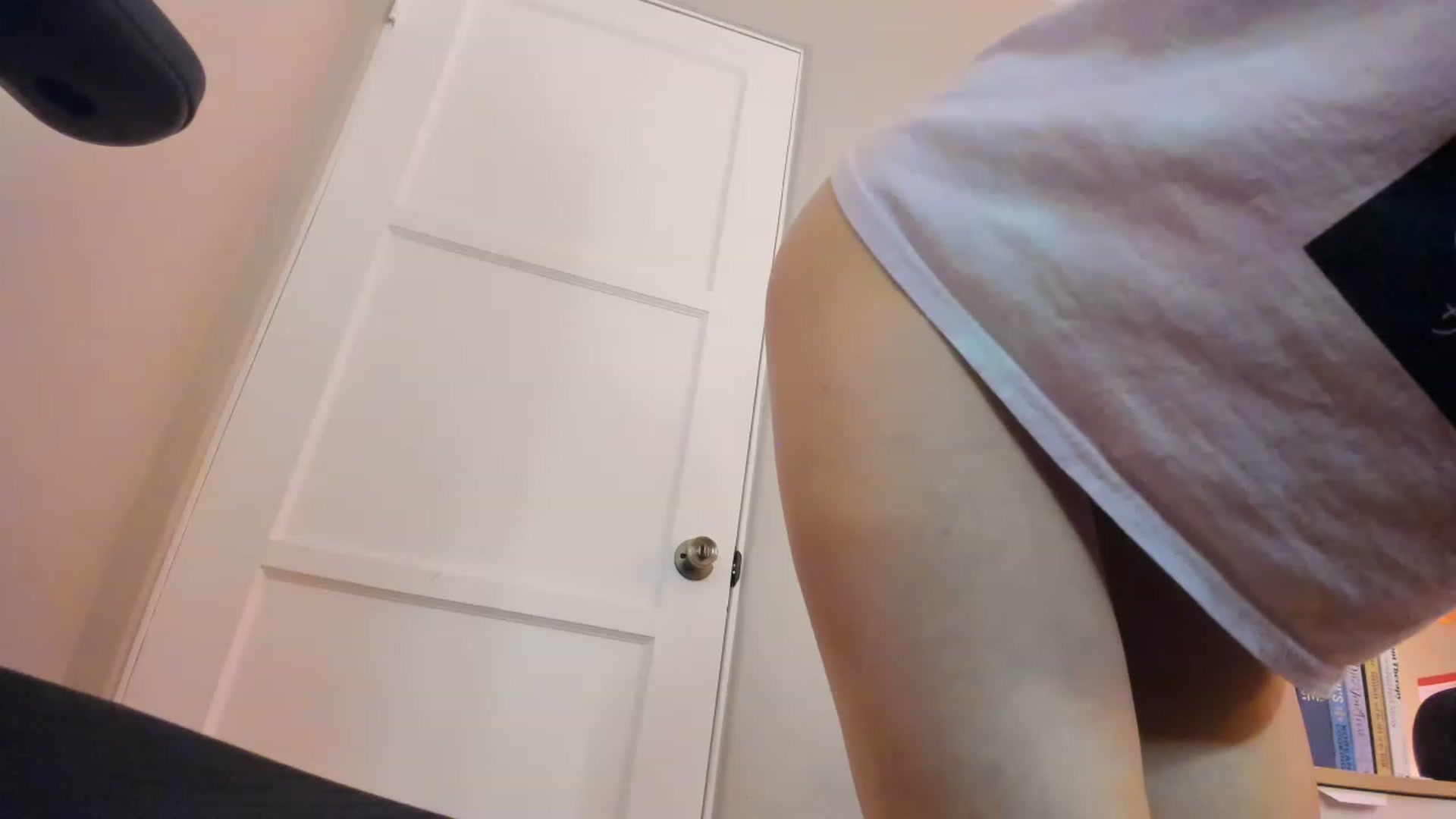 Gallery image thumbnail from eggytiff's myfreecams stream on, 04/29/2023, 07:13 image 10 of 20
