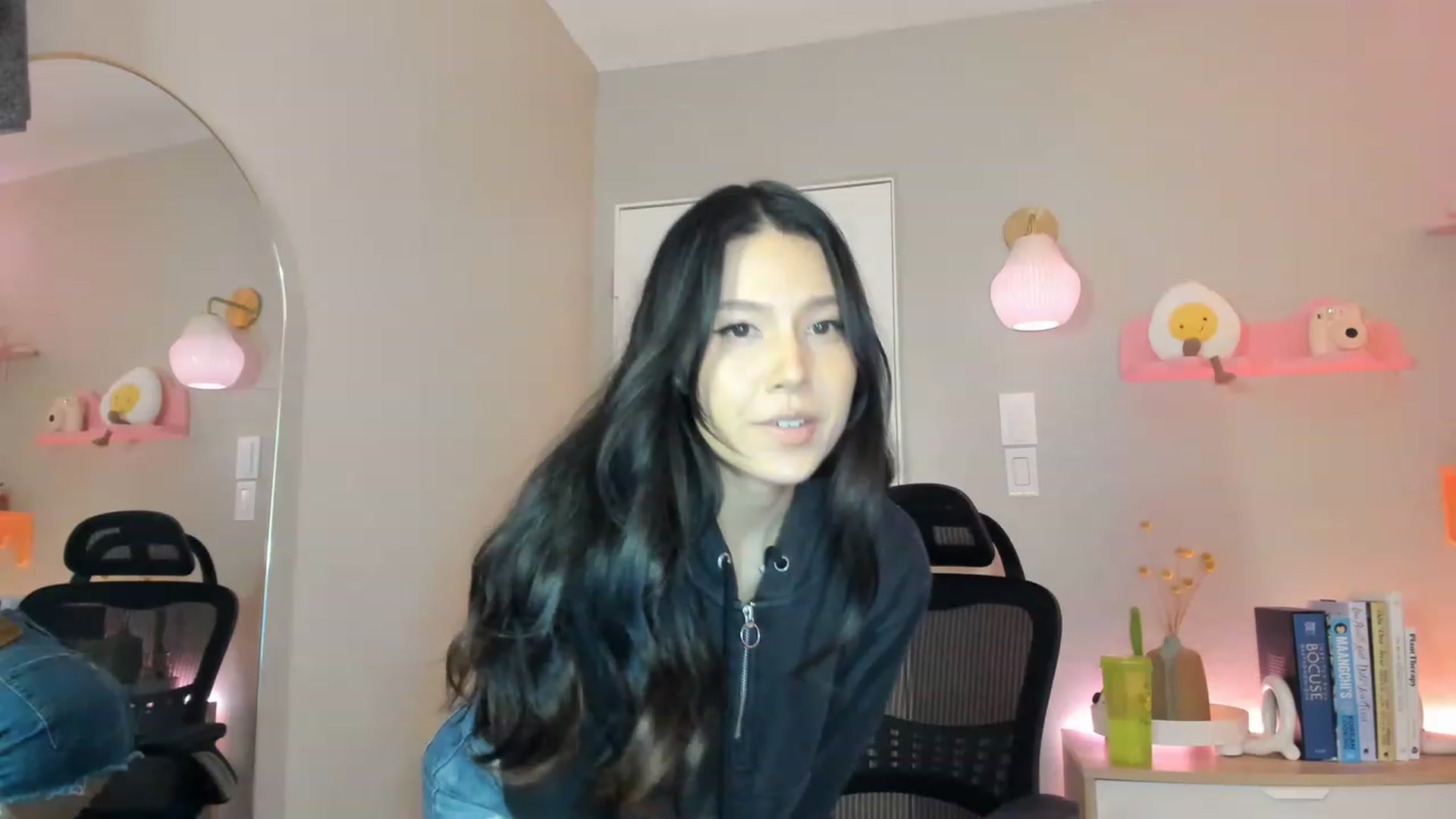 Gallery image thumbnail from eggytiff's myfreecams stream on, 05/07/2023, 07:11 image 3 of 20