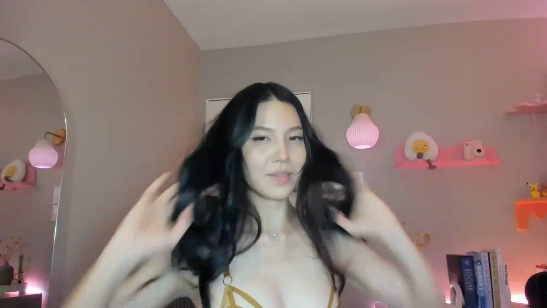 Gallery image thumbnail from eggytiff's myfreecams stream on, 05/07/2023, 07:11 image 20 of 20