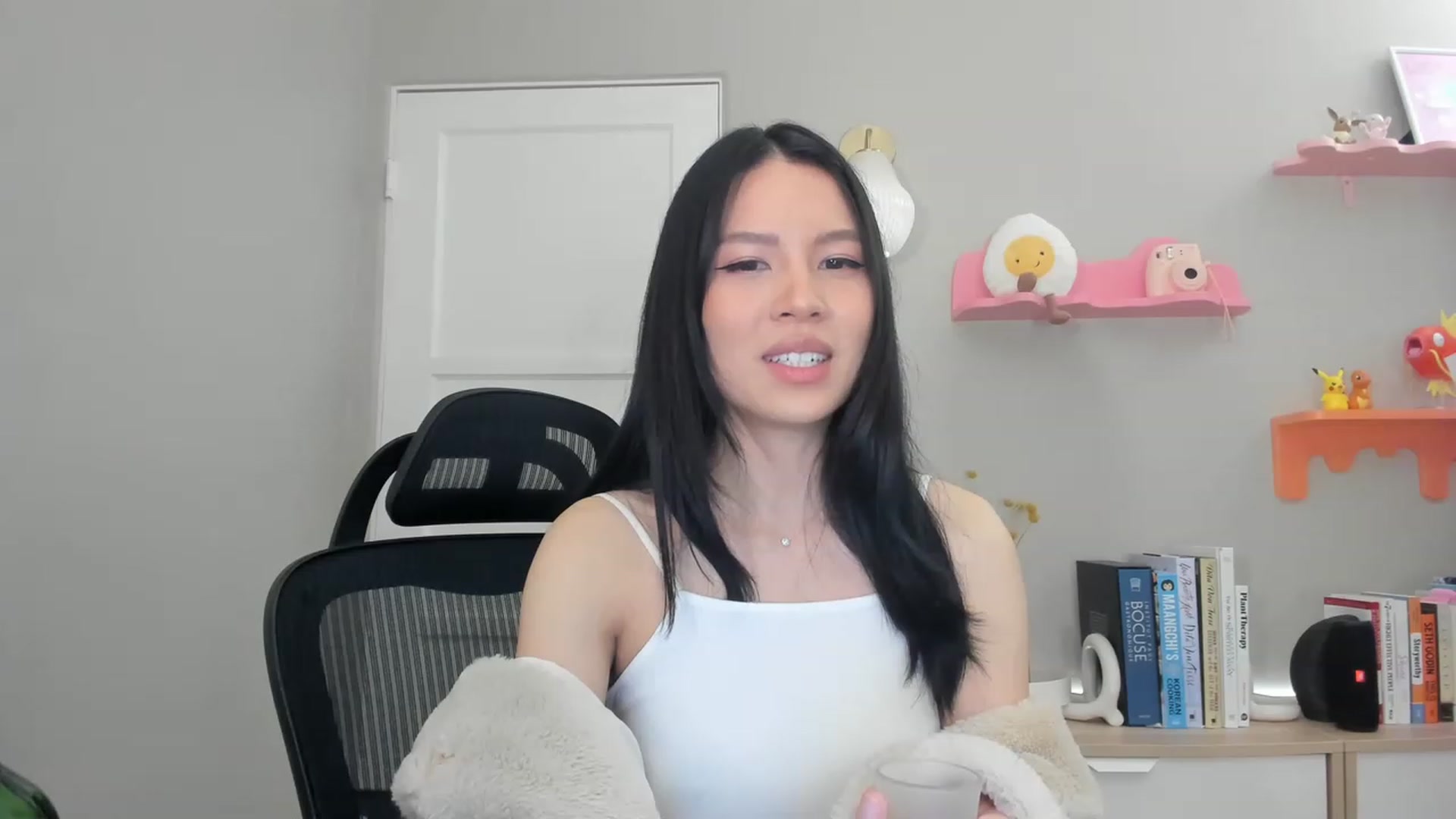 Gallery image thumbnail from eggytiff's myfreecams stream on, 05/14/2023, 04:43 image 8 of 20
