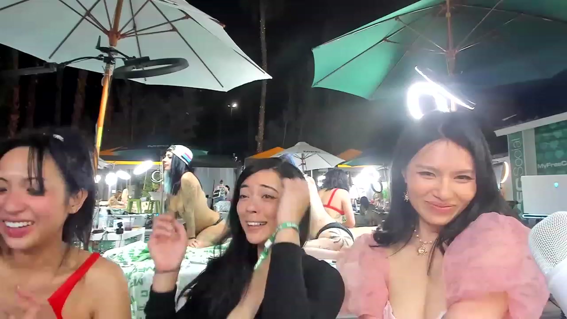 Gallery image thumbnail from eggytiff's myfreecams stream on, 05/23/2023, 06:21 image 17 of 20