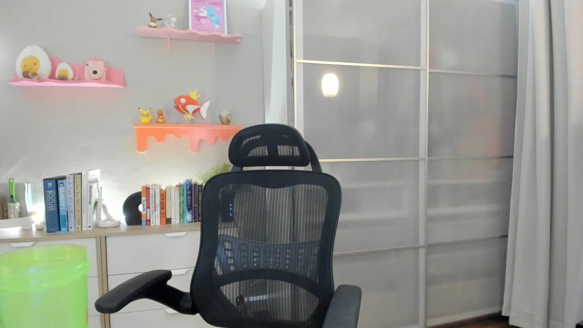 Gallery image thumbnail from eggytiff's myfreecams stream on, 07/13/2023, 03:16 image 17 of 20