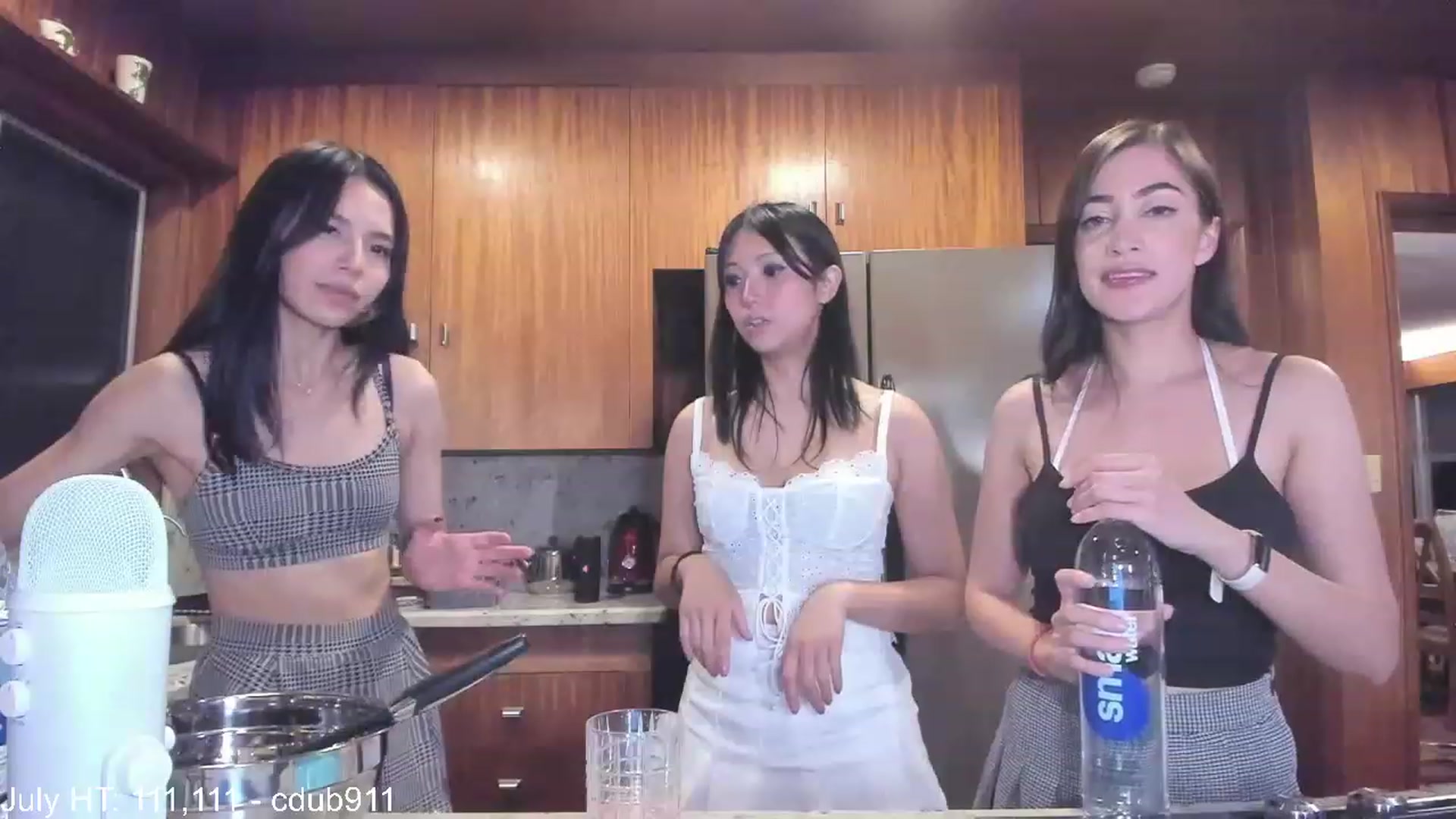 Gallery image thumbnail from eggytiff's myfreecams stream on, 07/29/2023, 06:38 image 7 of 20