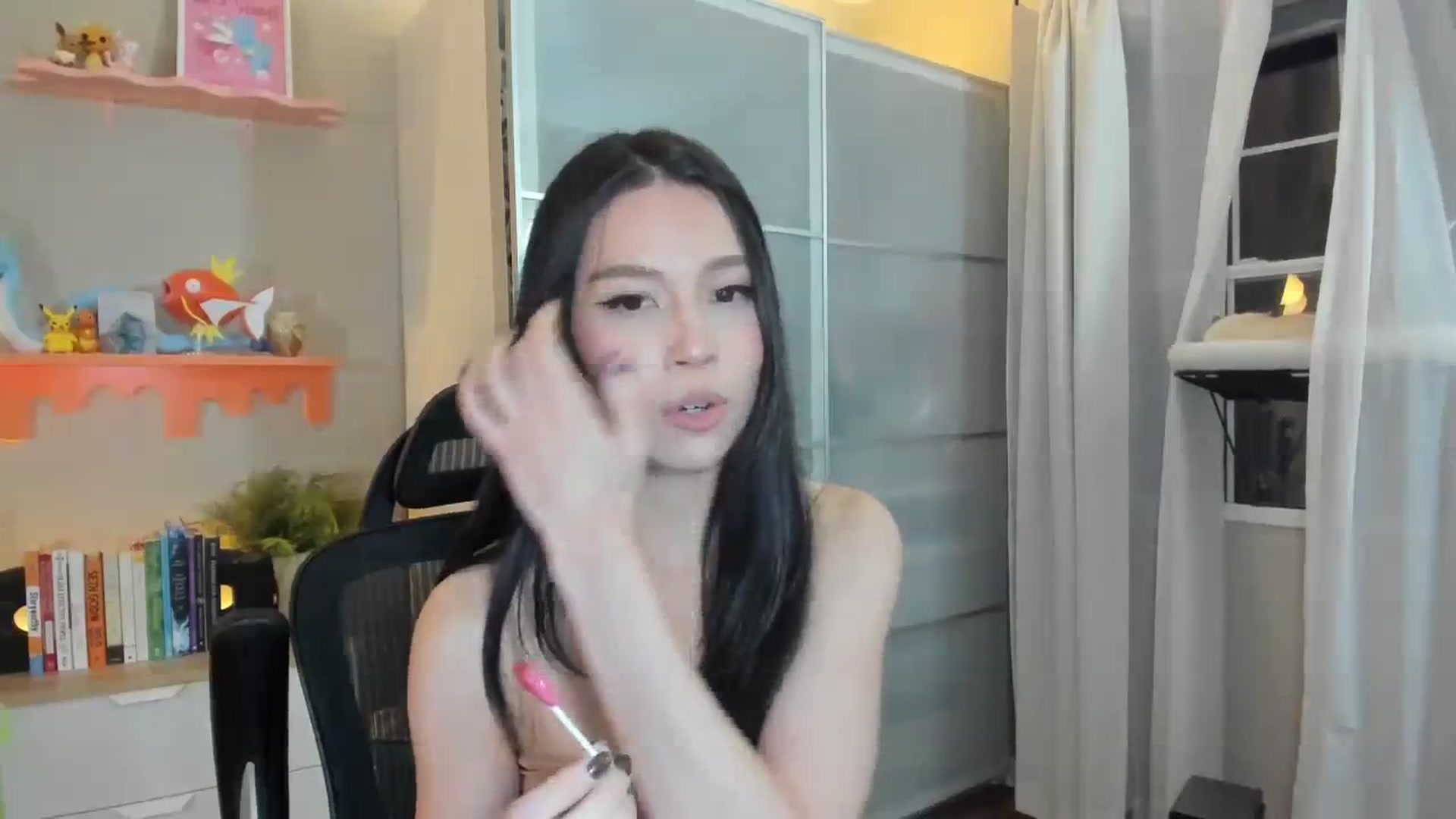 Gallery image thumbnail from eggytiff's myfreecams stream on, 08/06/2023, 06:25 image 13 of 20