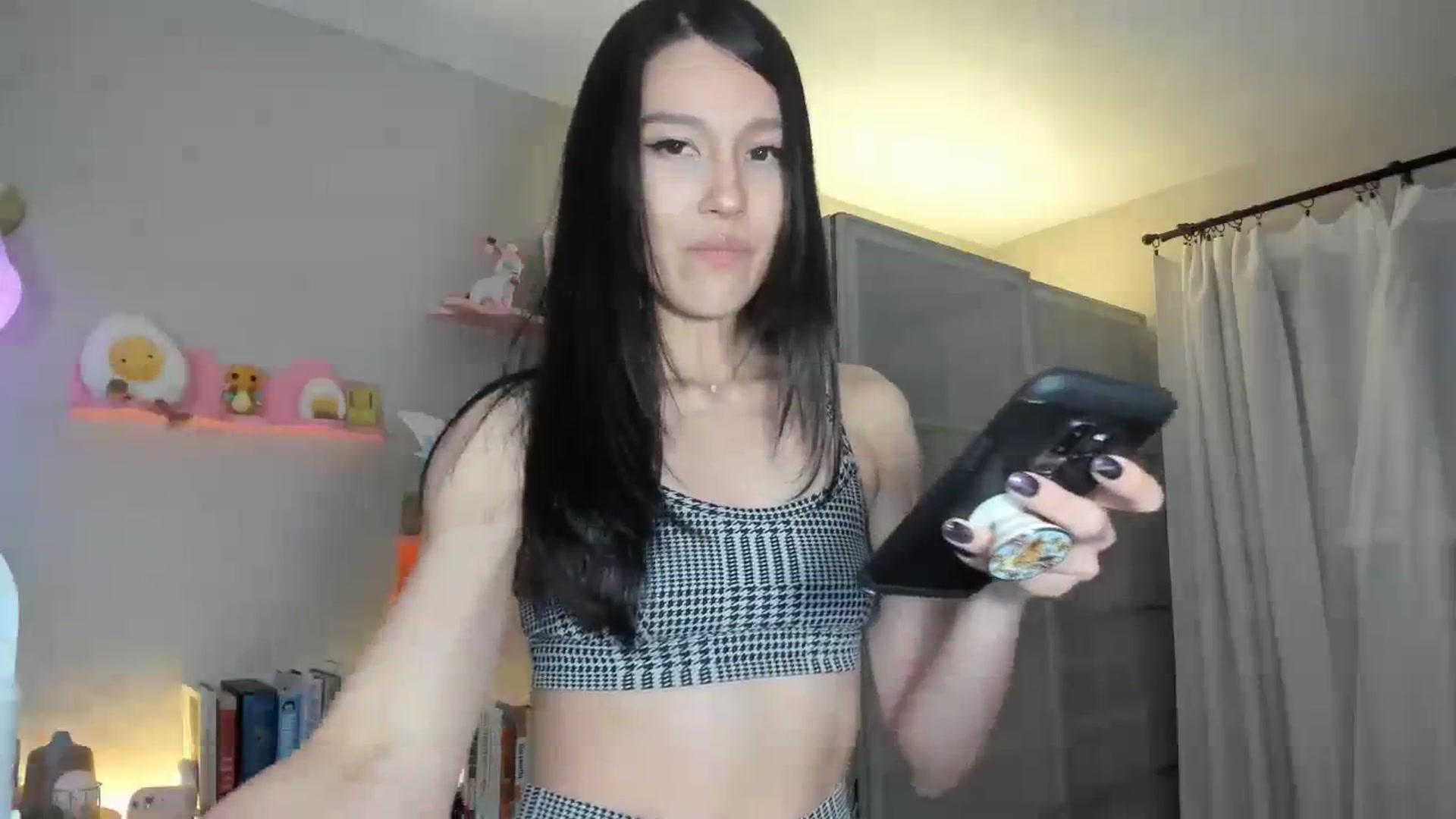 Gallery image thumbnail from eggytiff's myfreecams stream on, 09/01/2023, 06:25 image 17 of 20