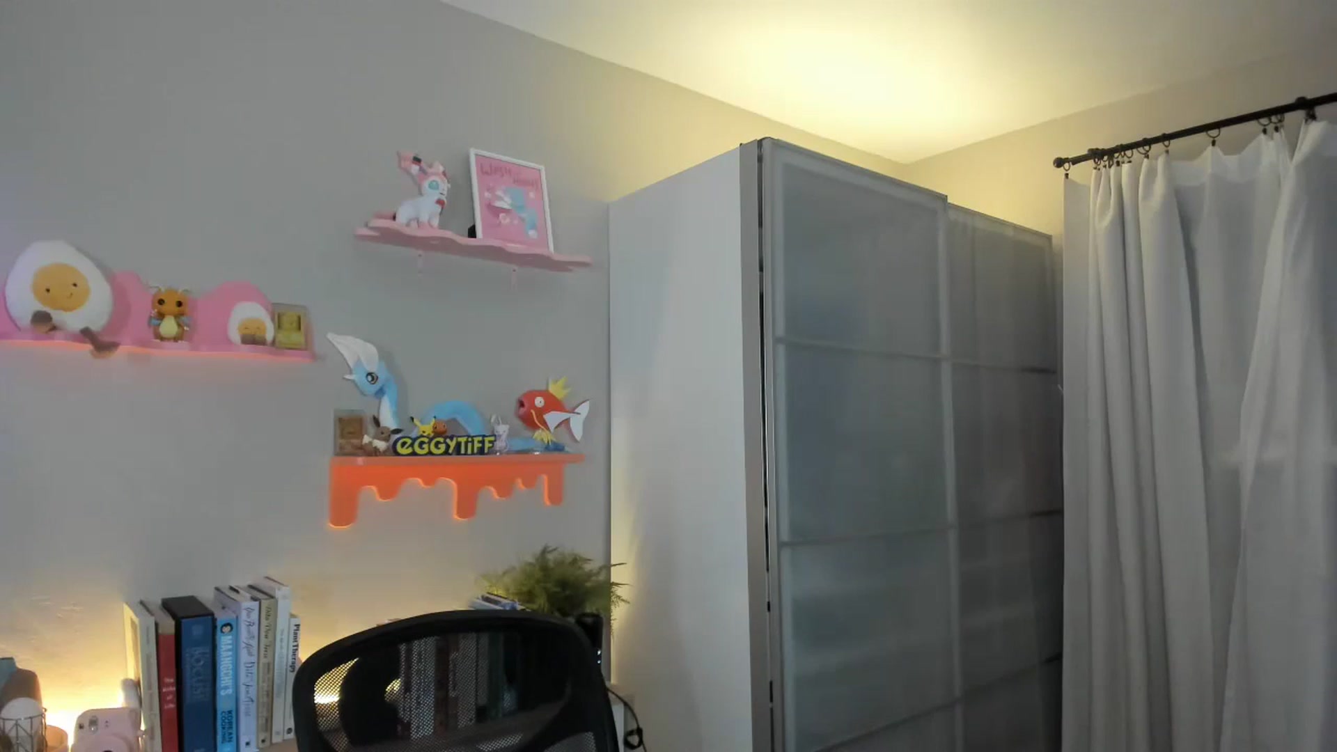 Gallery image thumbnail from eggytiff's myfreecams stream on, 09/01/2023, 06:25 image 9 of 20